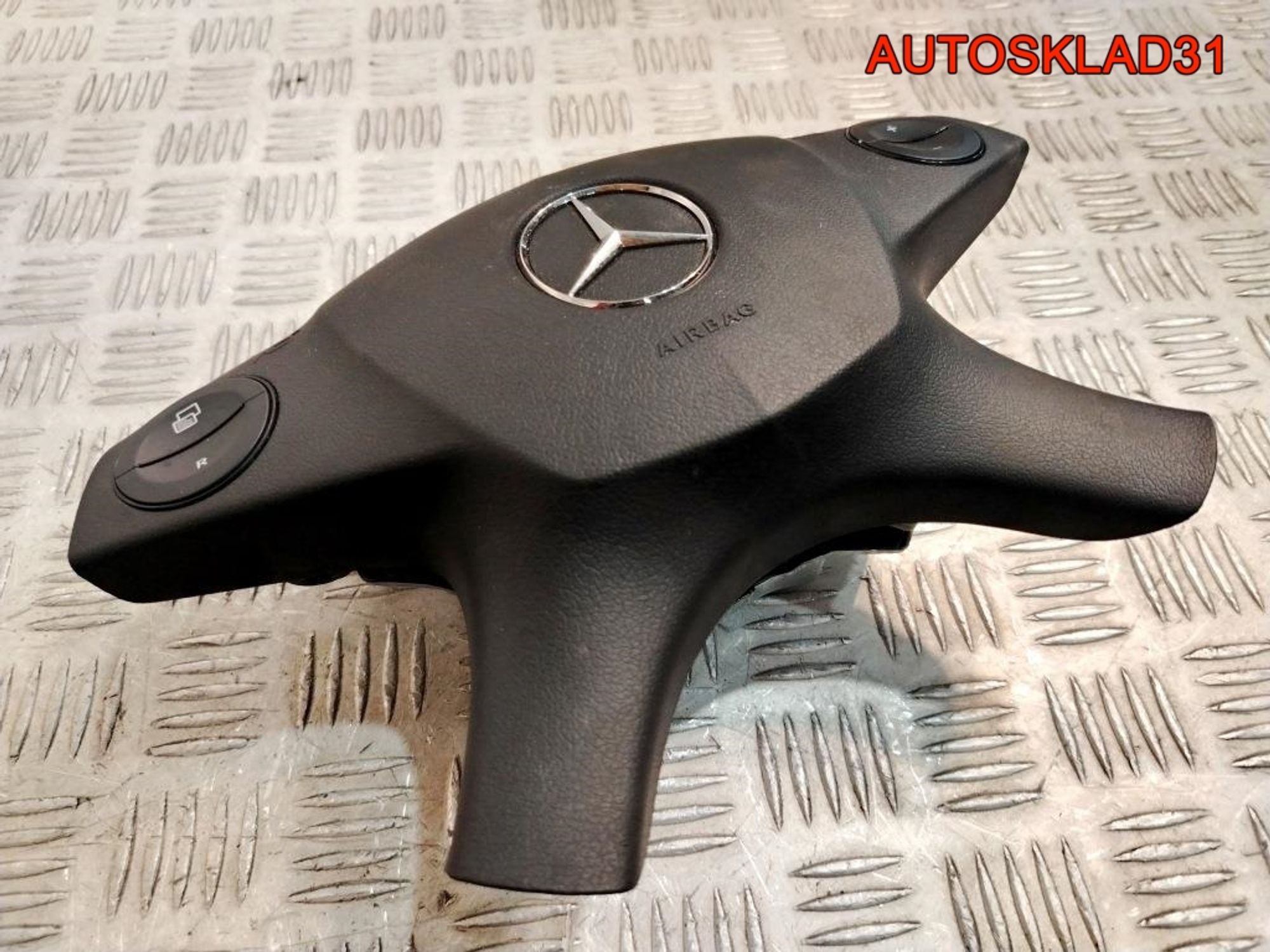 Подушка безопасности в руль Mercedes Benz W204 A0008600804, 9000 рублей, Дубовое
