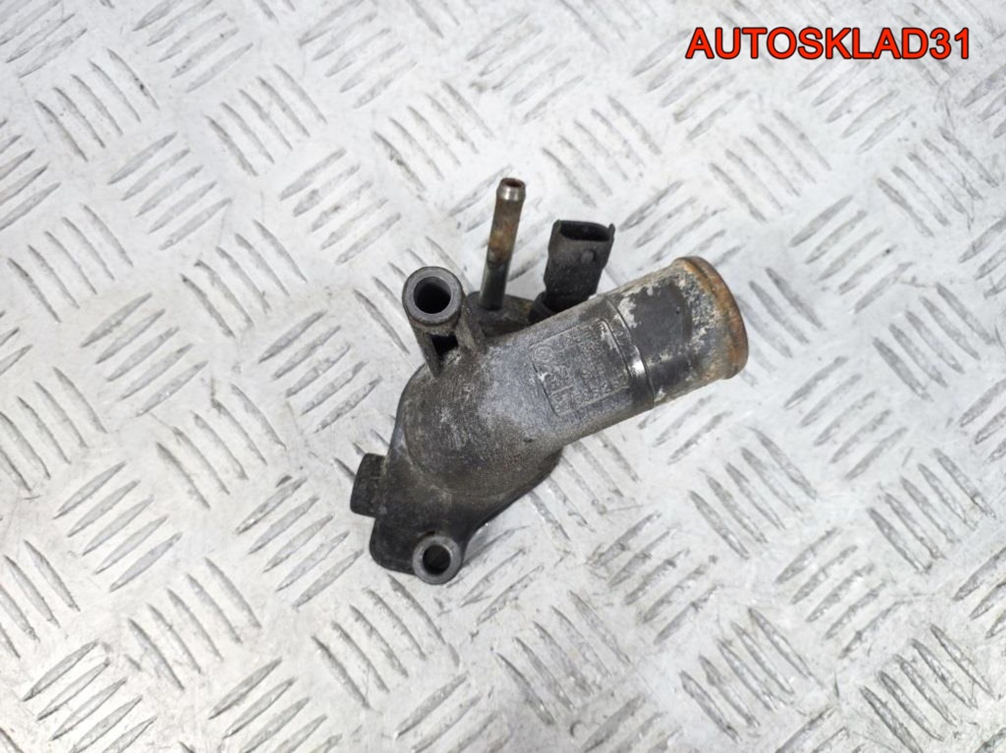 Корпус термостата Opel Astra G 1,8 Z18XE 90536262, 1300 рублей, Дубовое