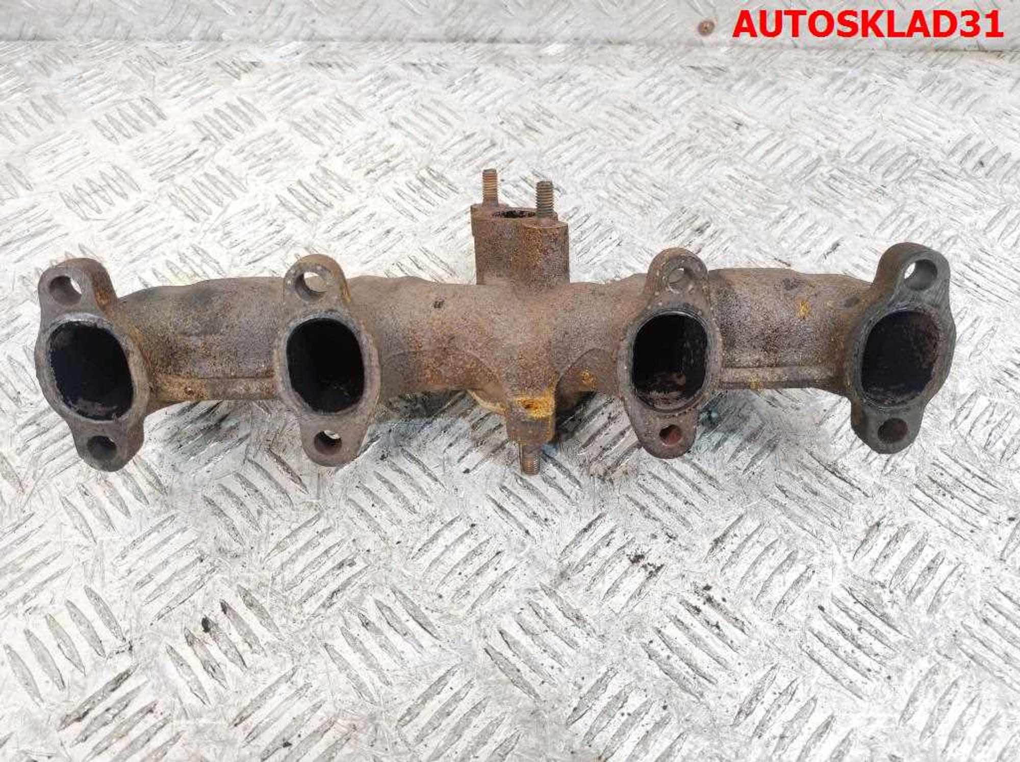 Коллектор выпускной VW Golf 4 1,9 AGR Дизель 028253033, 1000 рублей, Дубовое