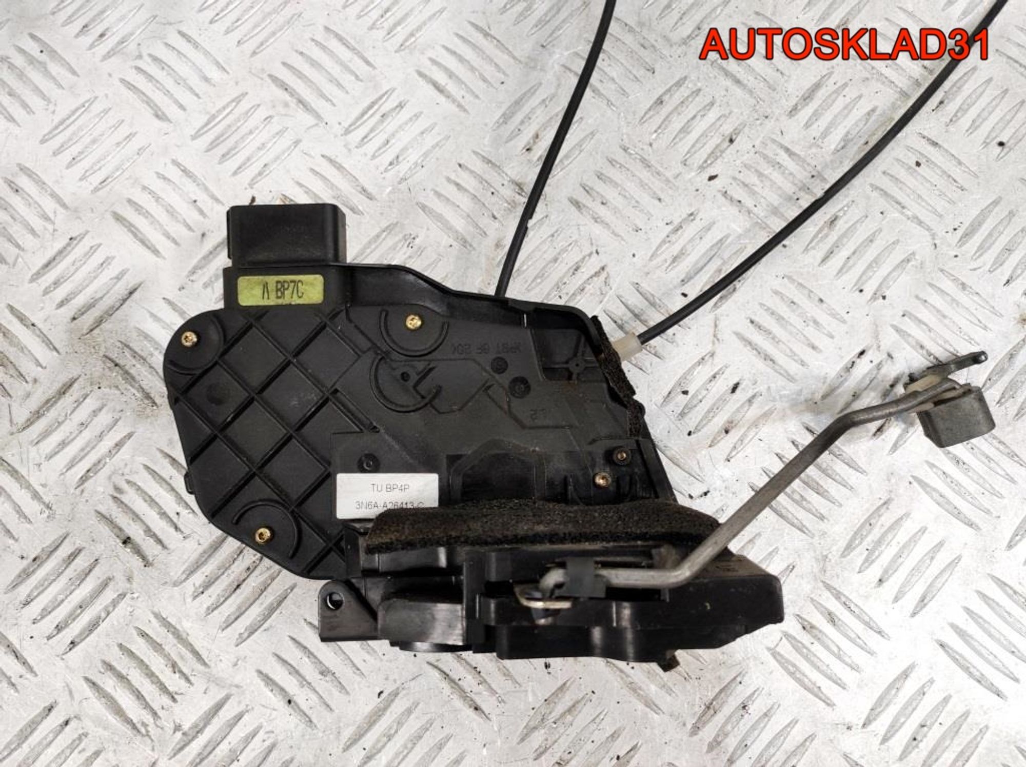 Замок двери задней левой Mazda 3 BK 3N6AA26413C, 1100 рублей, Дубовое