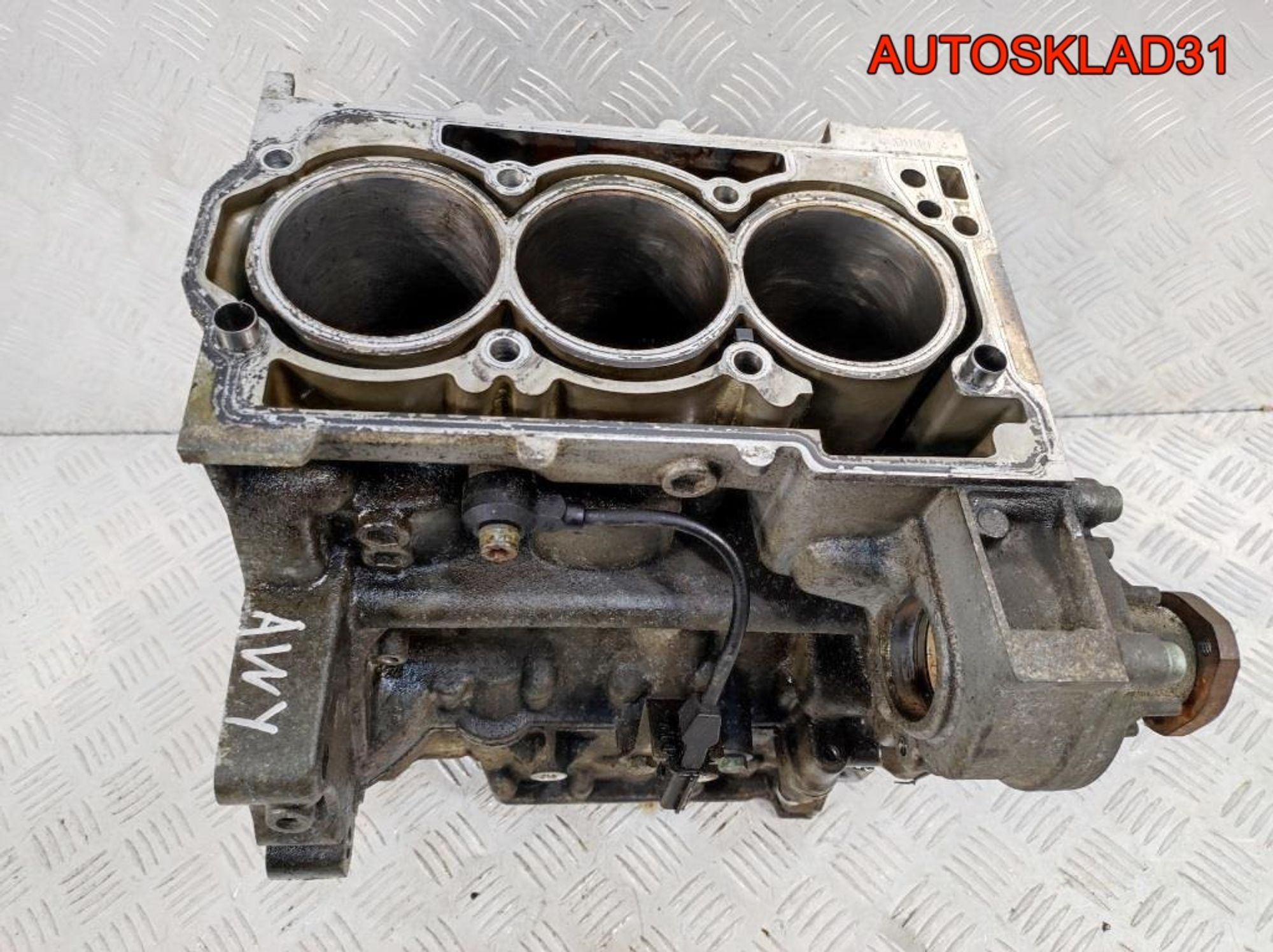 Блок цилиндров VW Polo 4 1,2 AWY Бензин 03D103019J, 9000 рублей, Дубовое