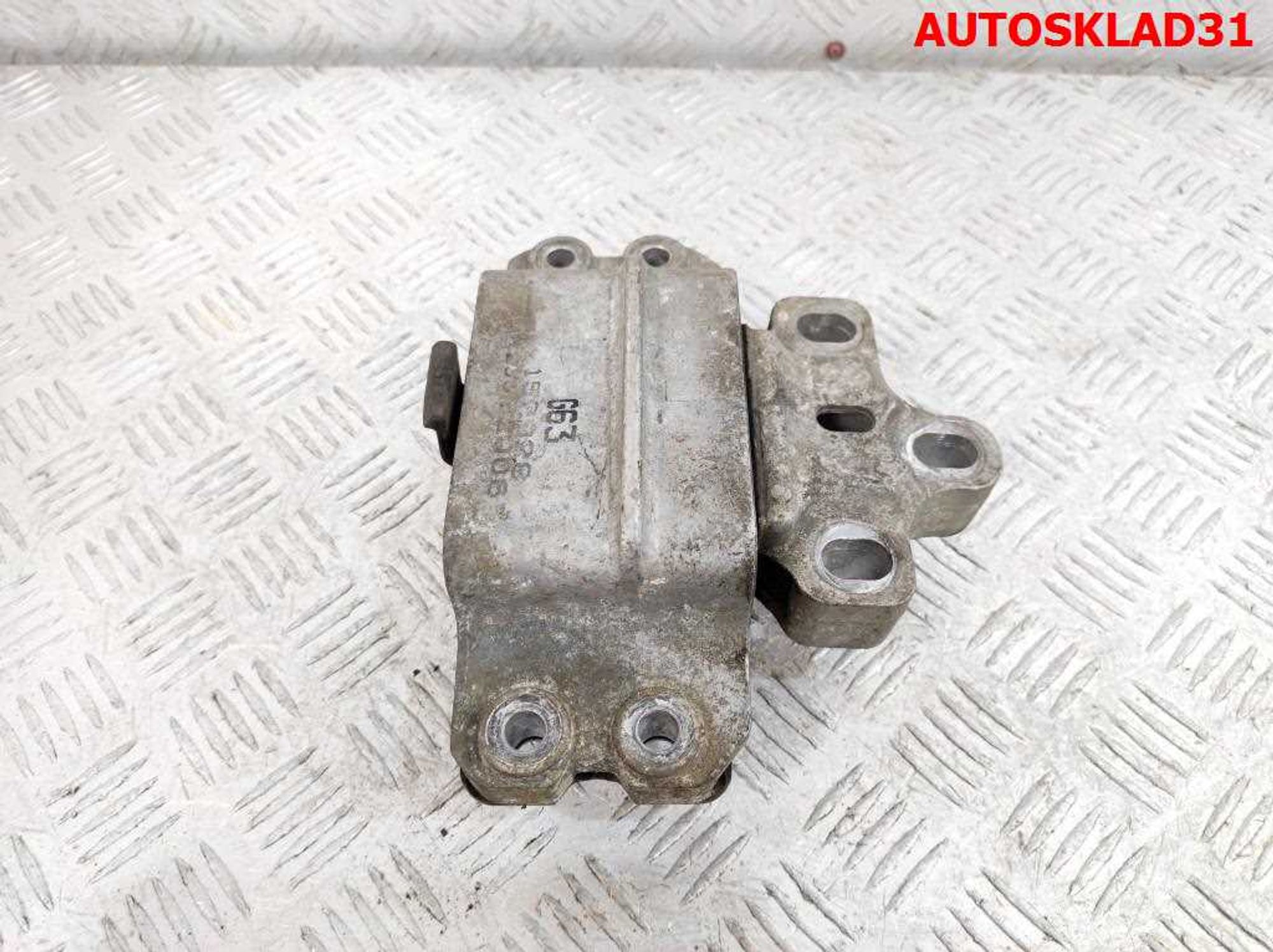 Опора МКПП левая Volkswagen Passat B6 3C0199555AA, 1800 рублей, Дубовое