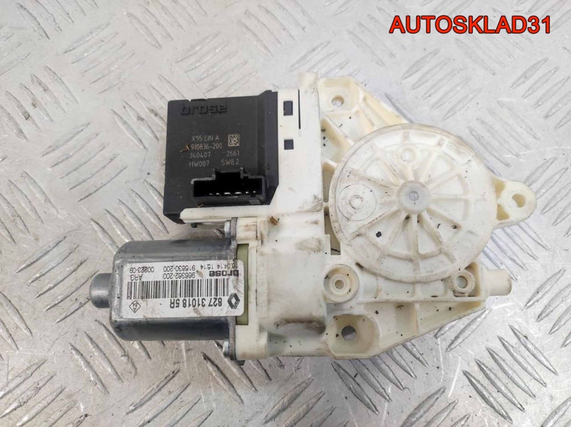 Моторчик стеклоподъемника зад лев Renault Megane 3, 1800 рублей, Дубовое