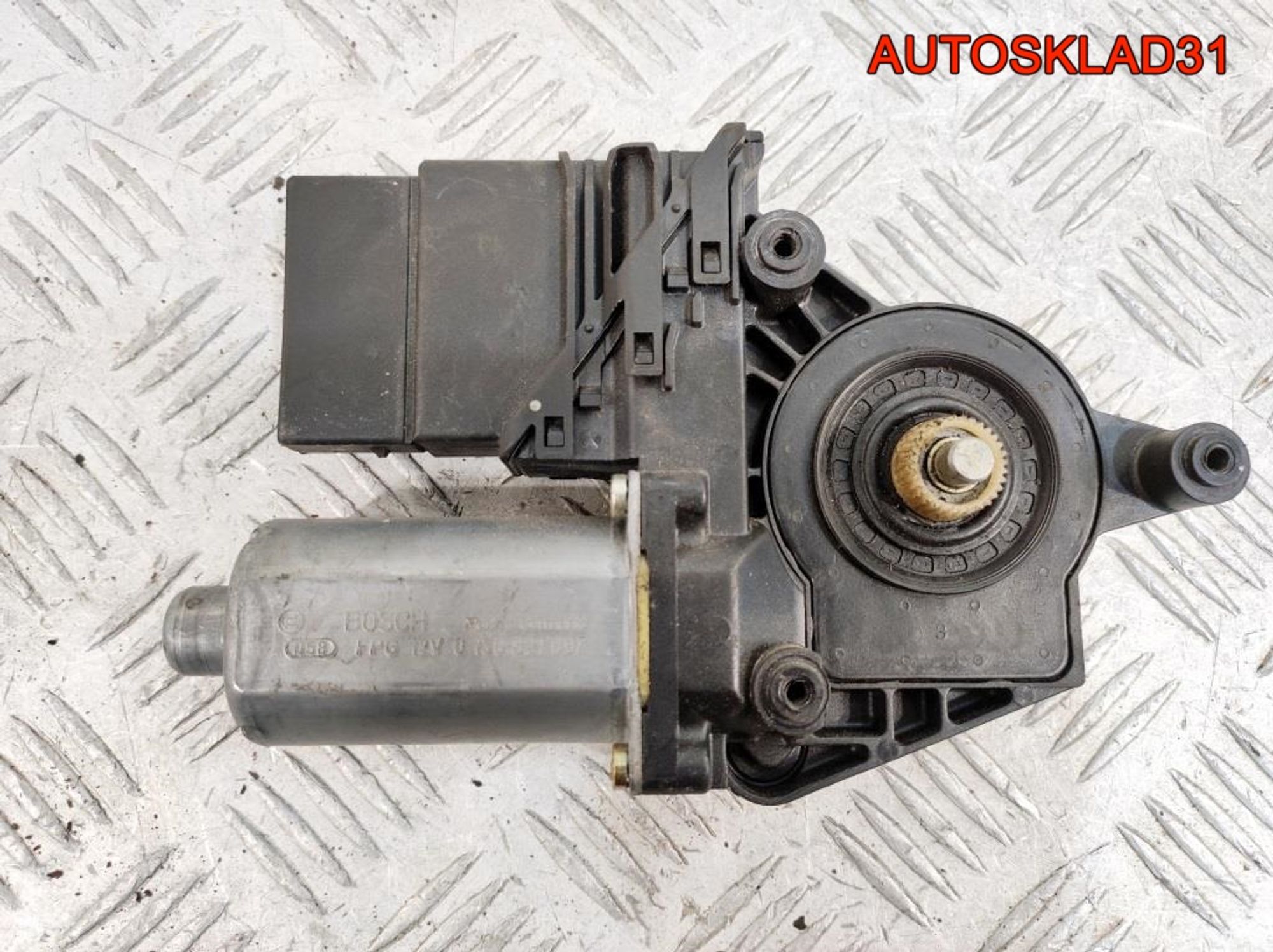 Моторчик стеклоподъемника зад левый VW Passat B5 101439201, 800 рублей, Дубовое