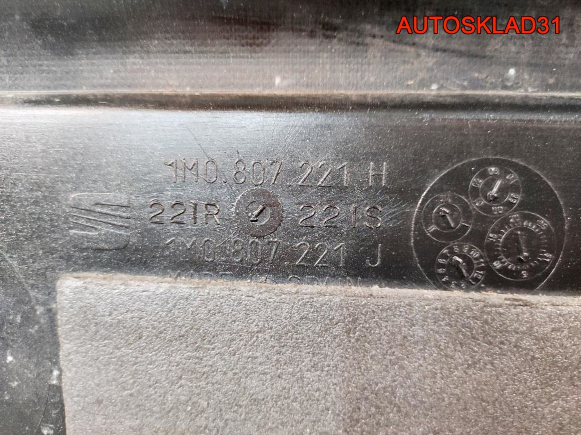 Бампер передний Seat Toledo 2 1M0807221H, 14400 рублей, Дубовое