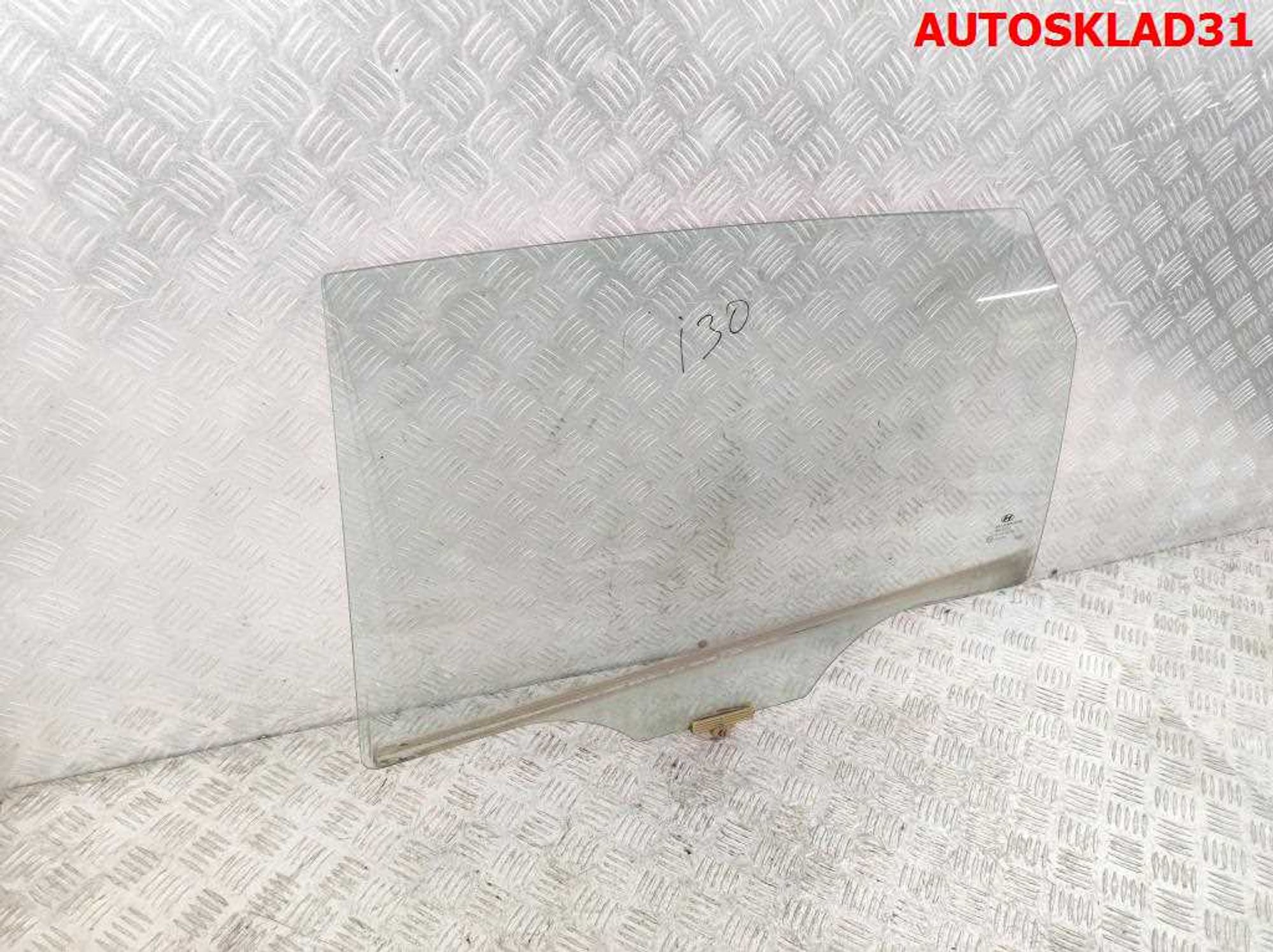 Стекло двери задней левой Hyundai i30 834112L010, 1000 рублей, Дубовое