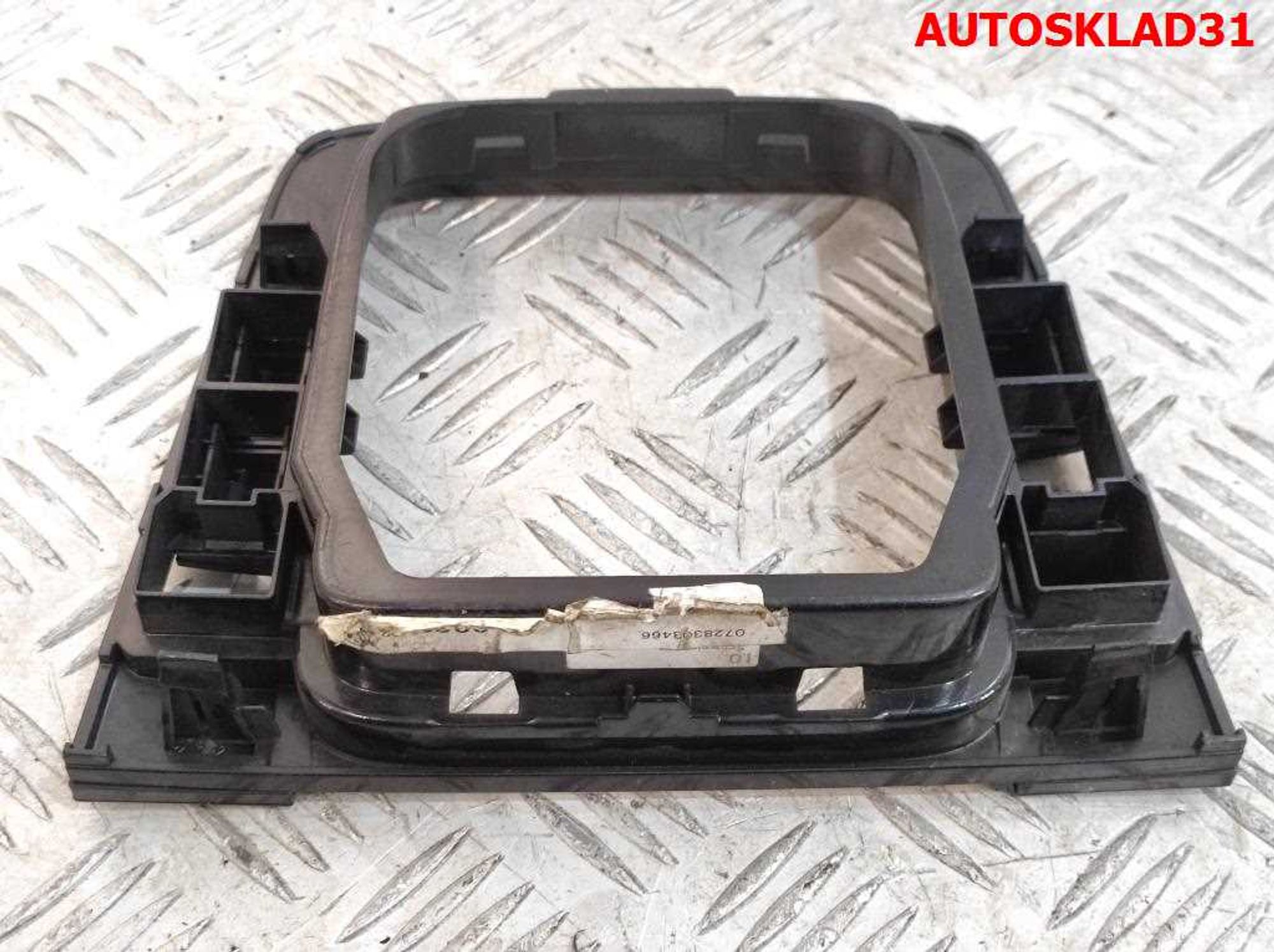Накладка декоративная на кулису VW Passat B6 3C0864263, 800 рублей, Дубовое
