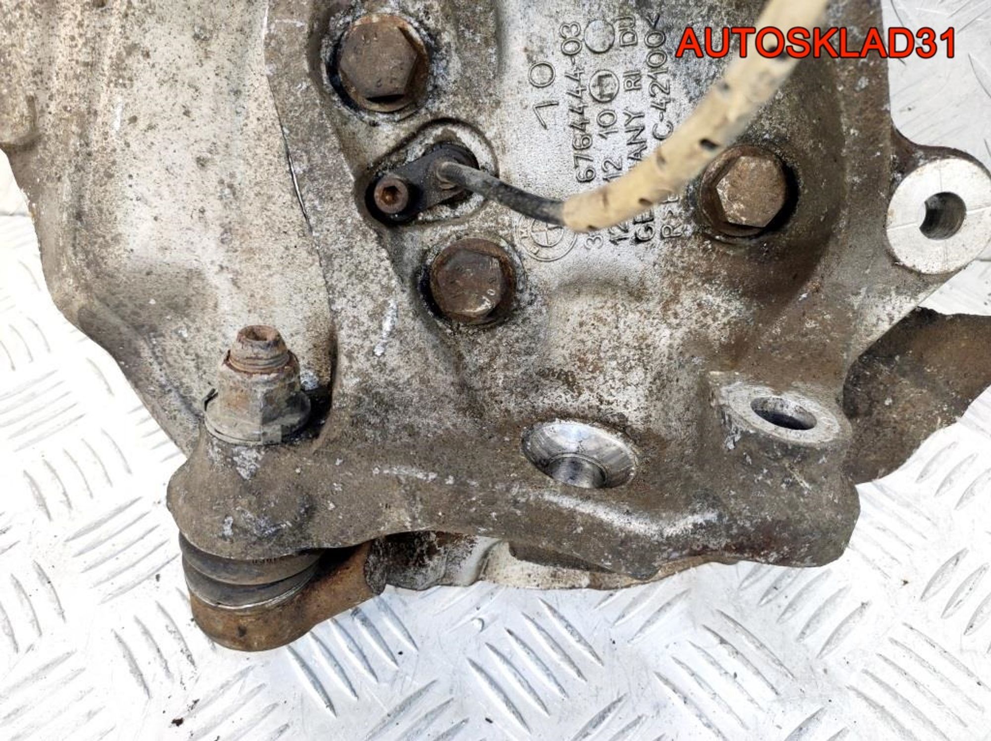 Кулак поворотный перед правый BMW E90 31216764444, 3300 рублей, Дубовое