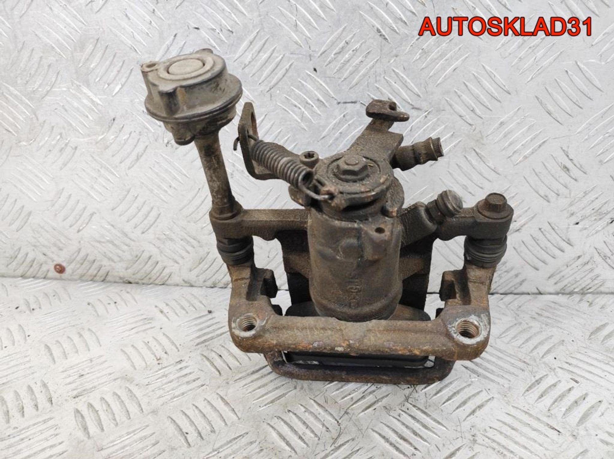 Суппорт тормозной задний левый Chevrolet Cruze, 4500 рублей, Дубовое