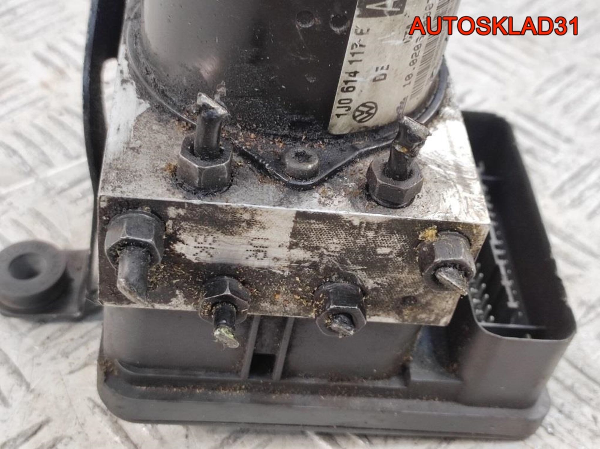 Блок ABS Volkswagen Golf 4 1C0907379C, 2500 рублей, Дубовое