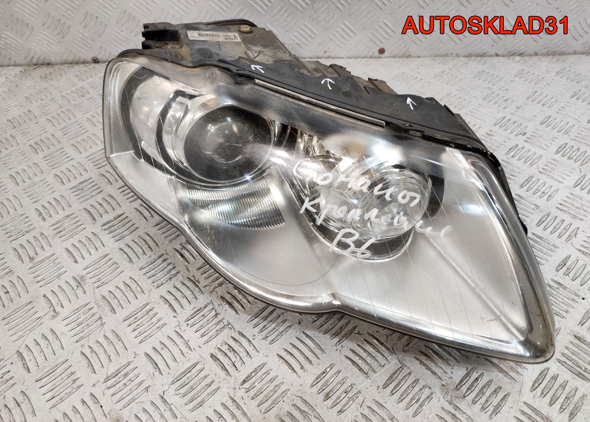 Фара правая адаптивный ксенон ДЕФЕКТ VW Passat B6 3C0941752K, 10000 рублей, Дубовое