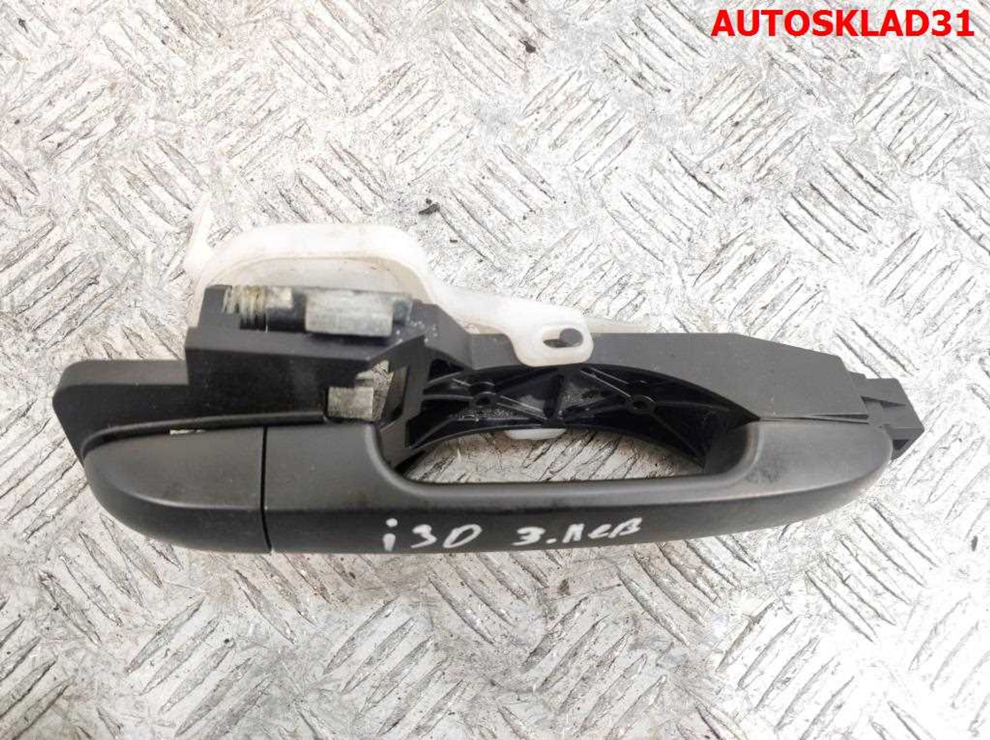 Ручка двери внешняя задняя левая Hyundai i30 826651H000, 2000 рублей, Дубовое