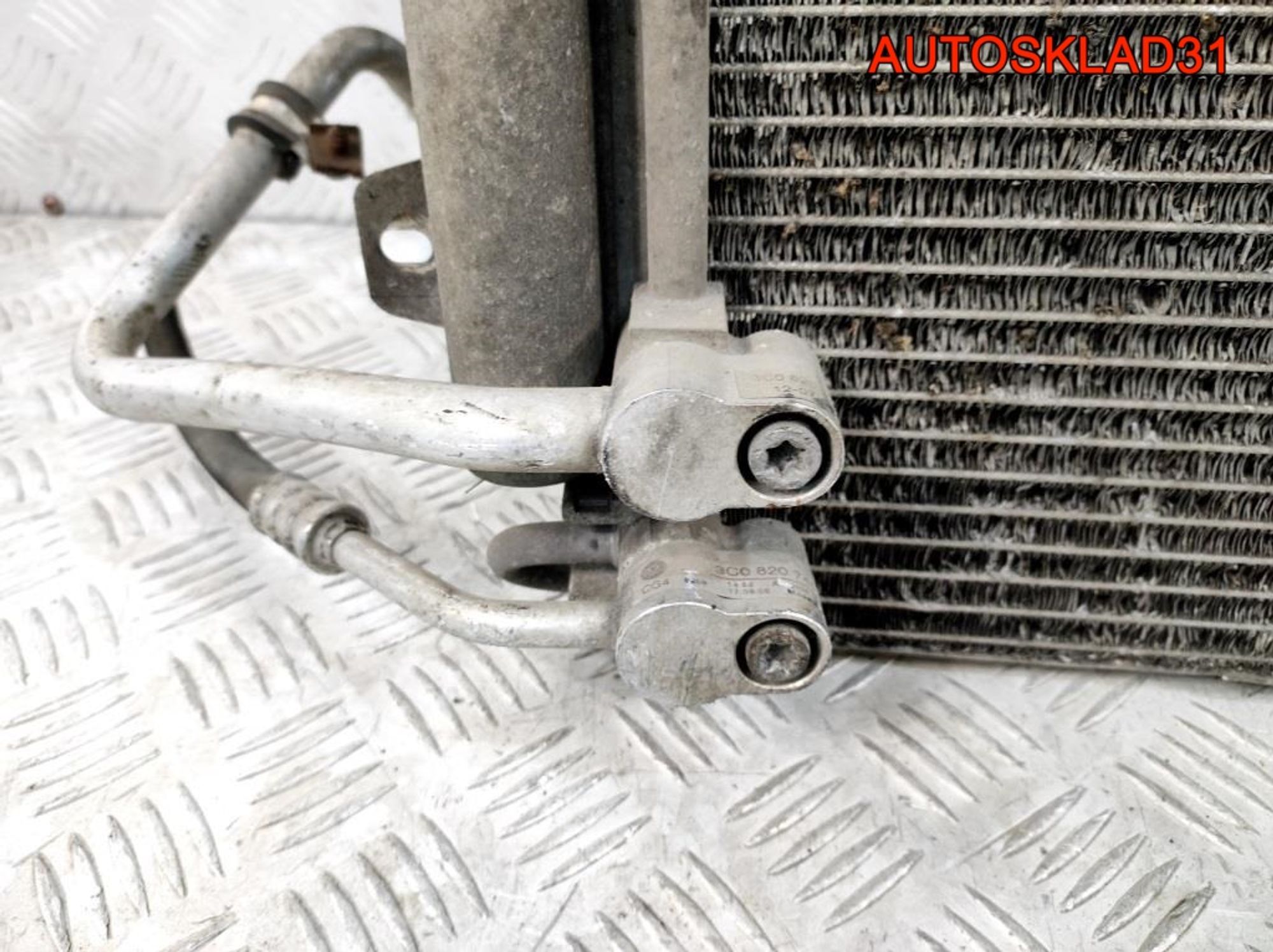 Радиатор кондиционера VW Passat B6 3C0820411G, 2500 рублей, Дубовое