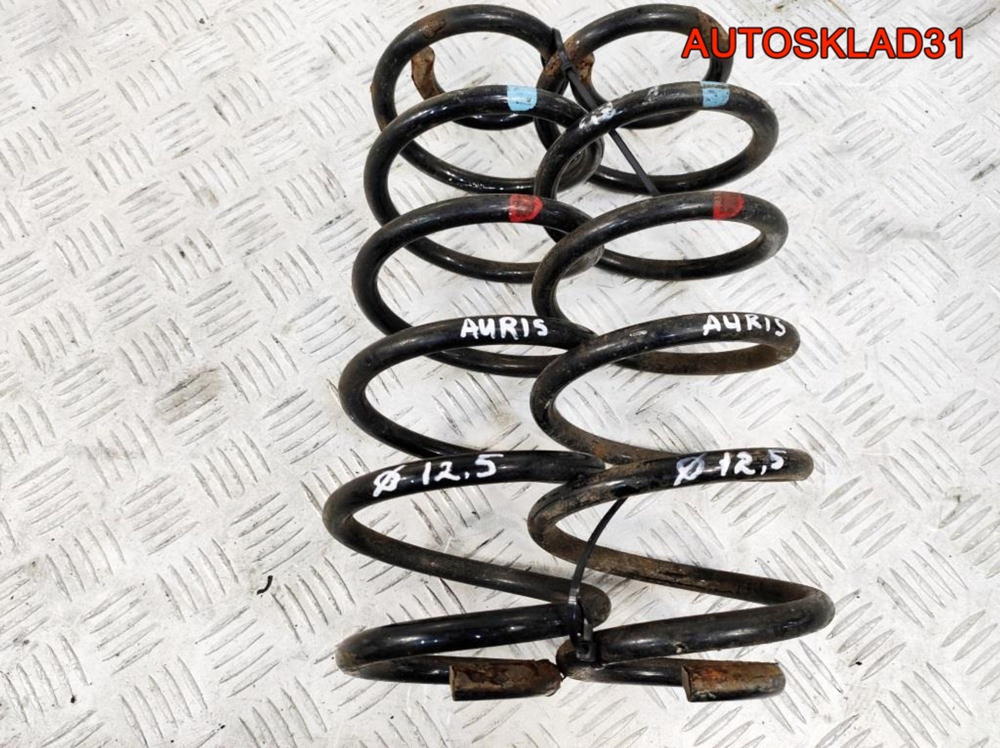 Пружина задняя Toyota Auris E15 4823112A50, 2500 рублей, Дубовое