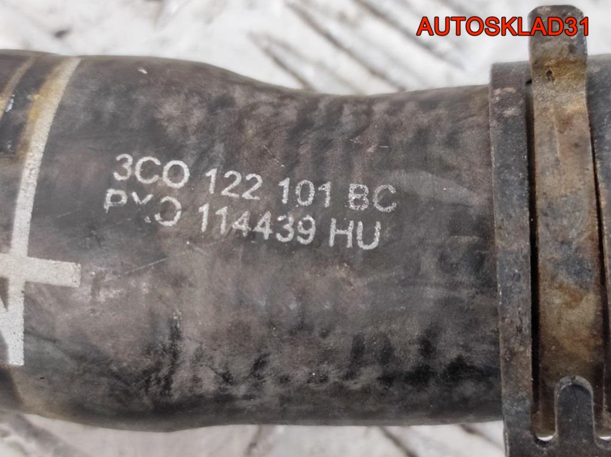 Патрубок радиатора VW Passat B6 2,0 Дизель 3C0122101BC, 1500 рублей, Дубовое