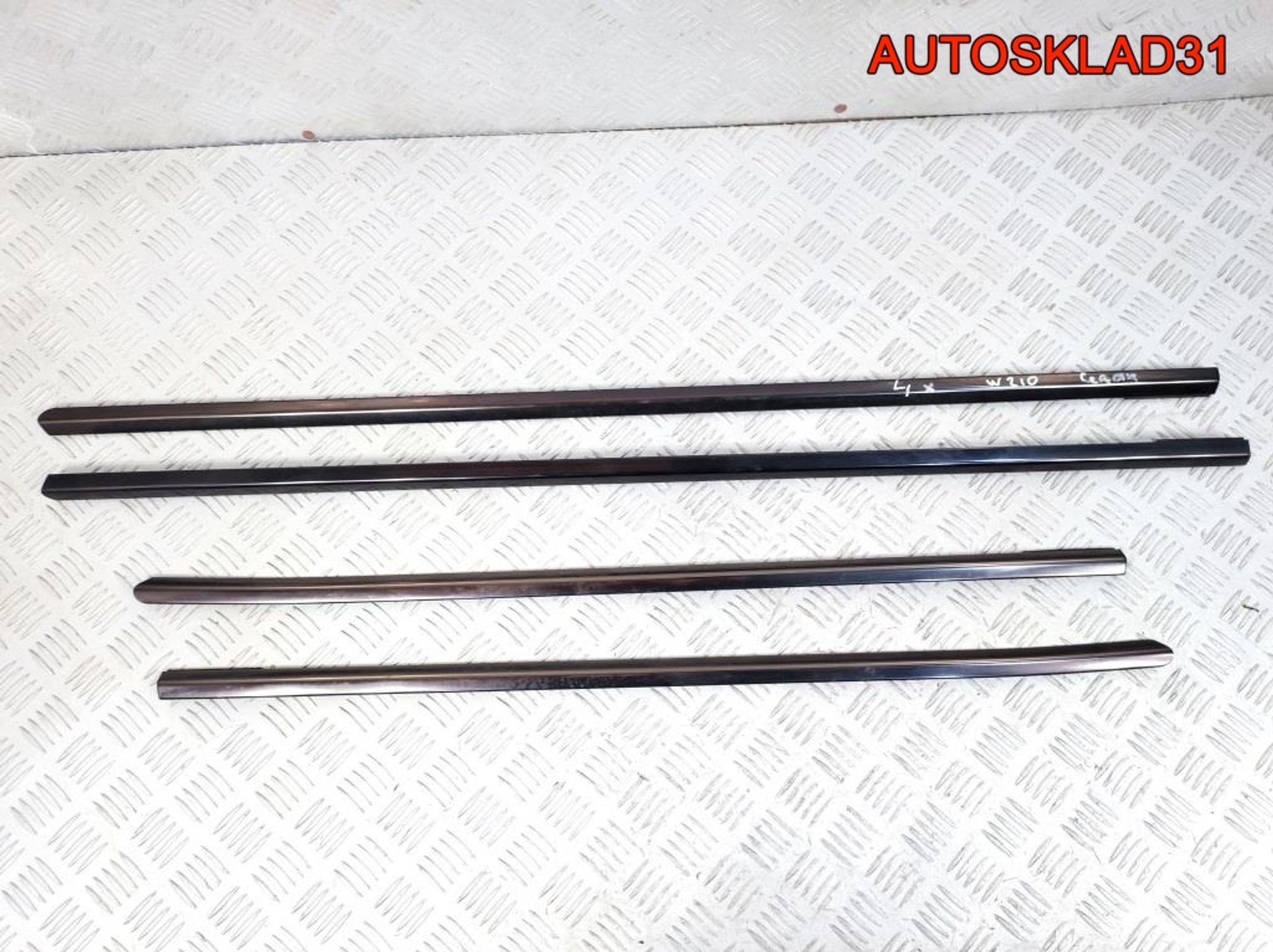 Накладка стекла Комплект Mercedes Benz W210 Седан, 3300 рублей, Дубовое