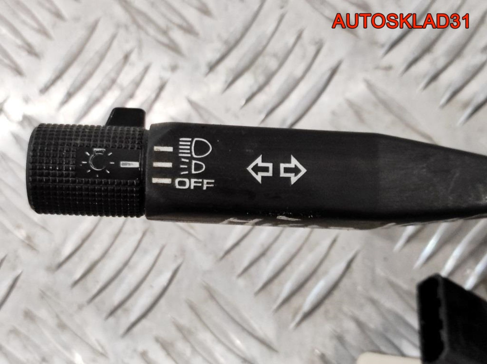 Переключатель подрулевой Nissan Micra K10, 1500 рублей, Дубовое