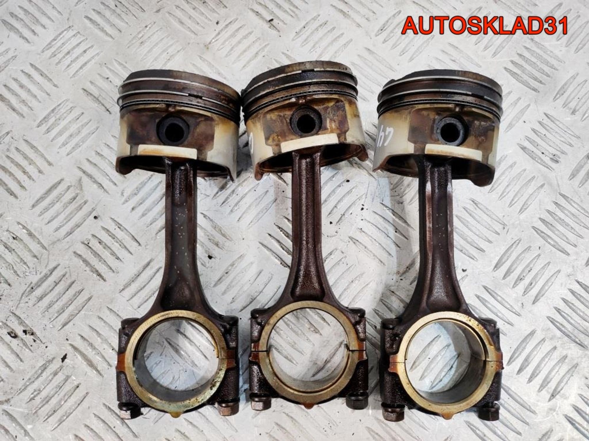 Поршень с шатуном Hyundai Getz 1.3 G4EA Бензин 2341022713, 1400 рублей, Дубовое