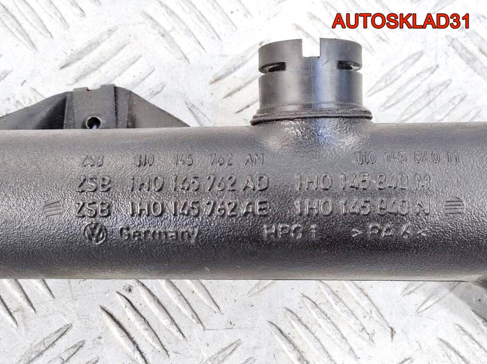 Патрубок интеркулера Volkswagen Golf 3 1H0145840N, 900 рублей, Дубовое