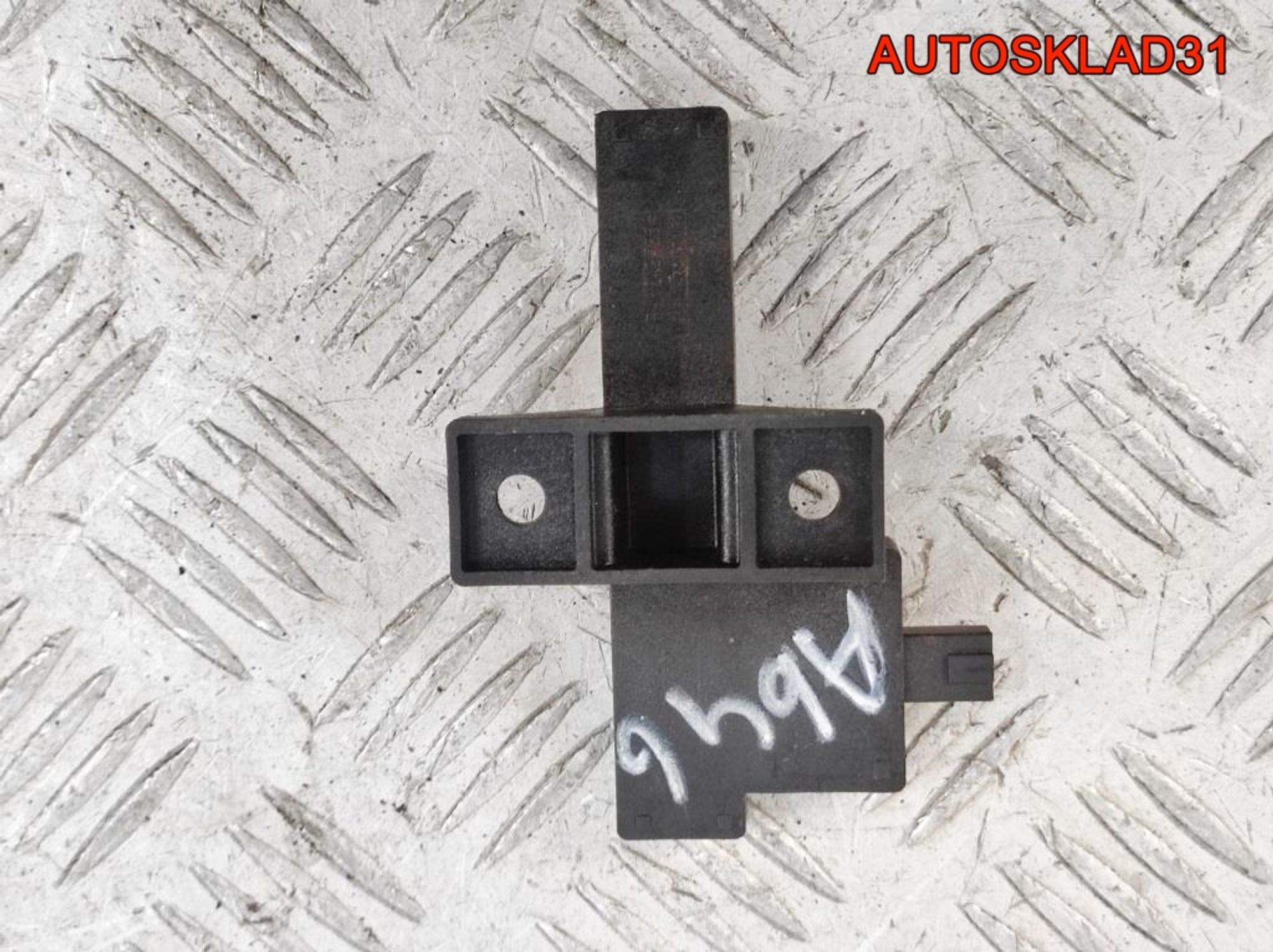 Антенна Audi A6 C7 8K0907247, 600 рублей, Дубовое