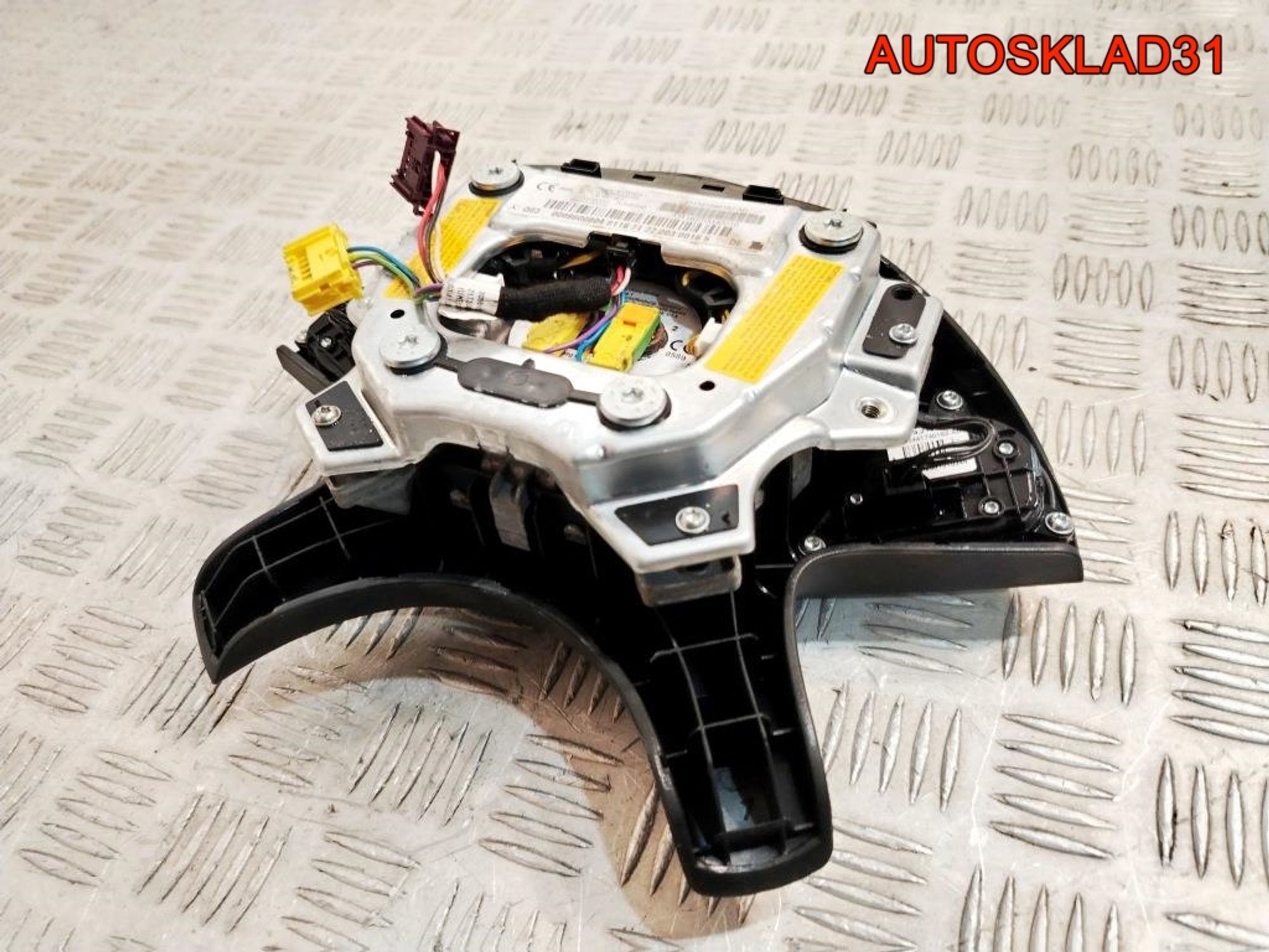 Подушка безопасности в руль Mercedes Benz W204 A0008600804, 9000 рублей, Дубовое