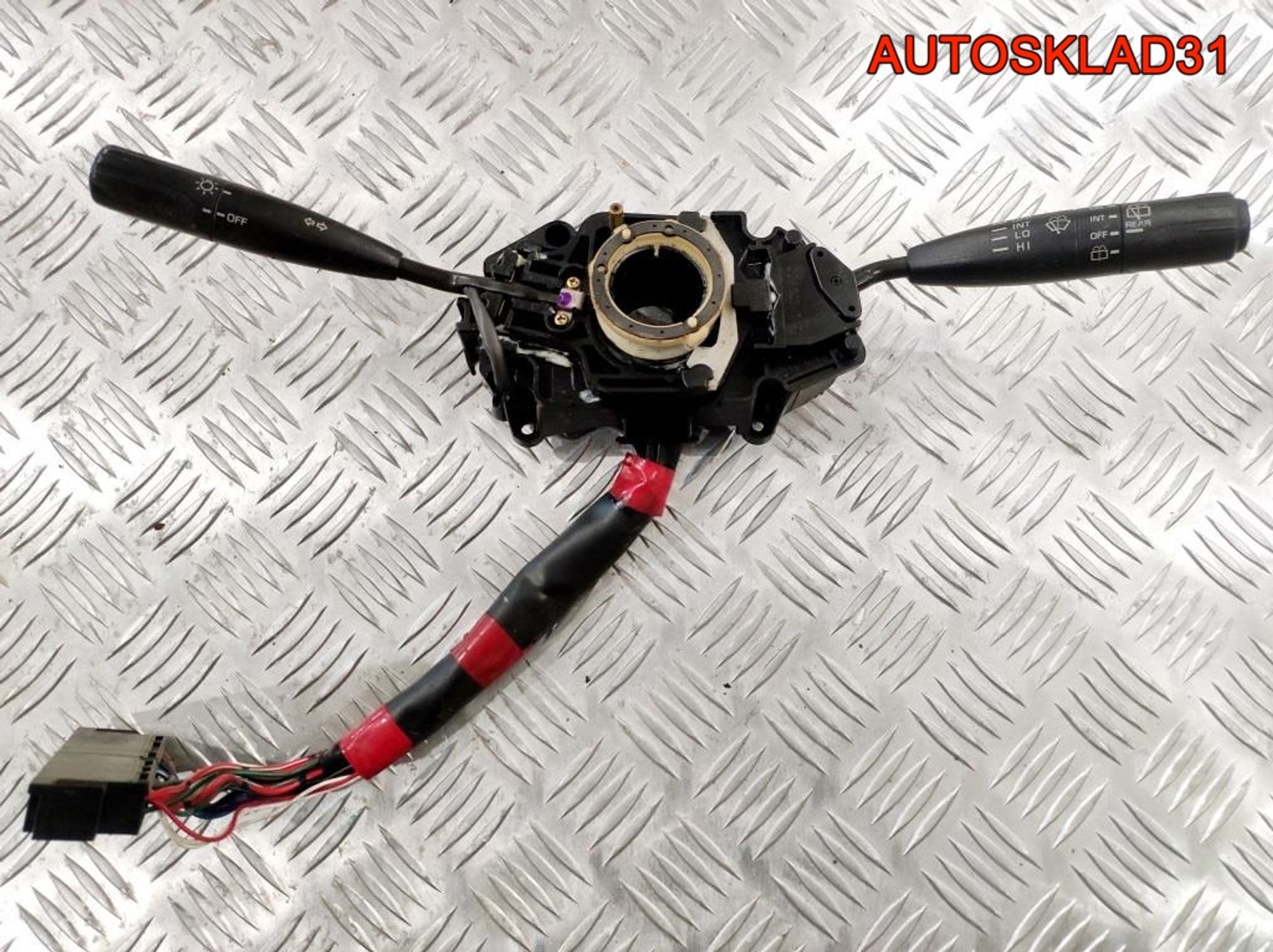 Переключатель подрулевой Toyota Corolla 7 843101A440, 1200 рублей, Дубовое