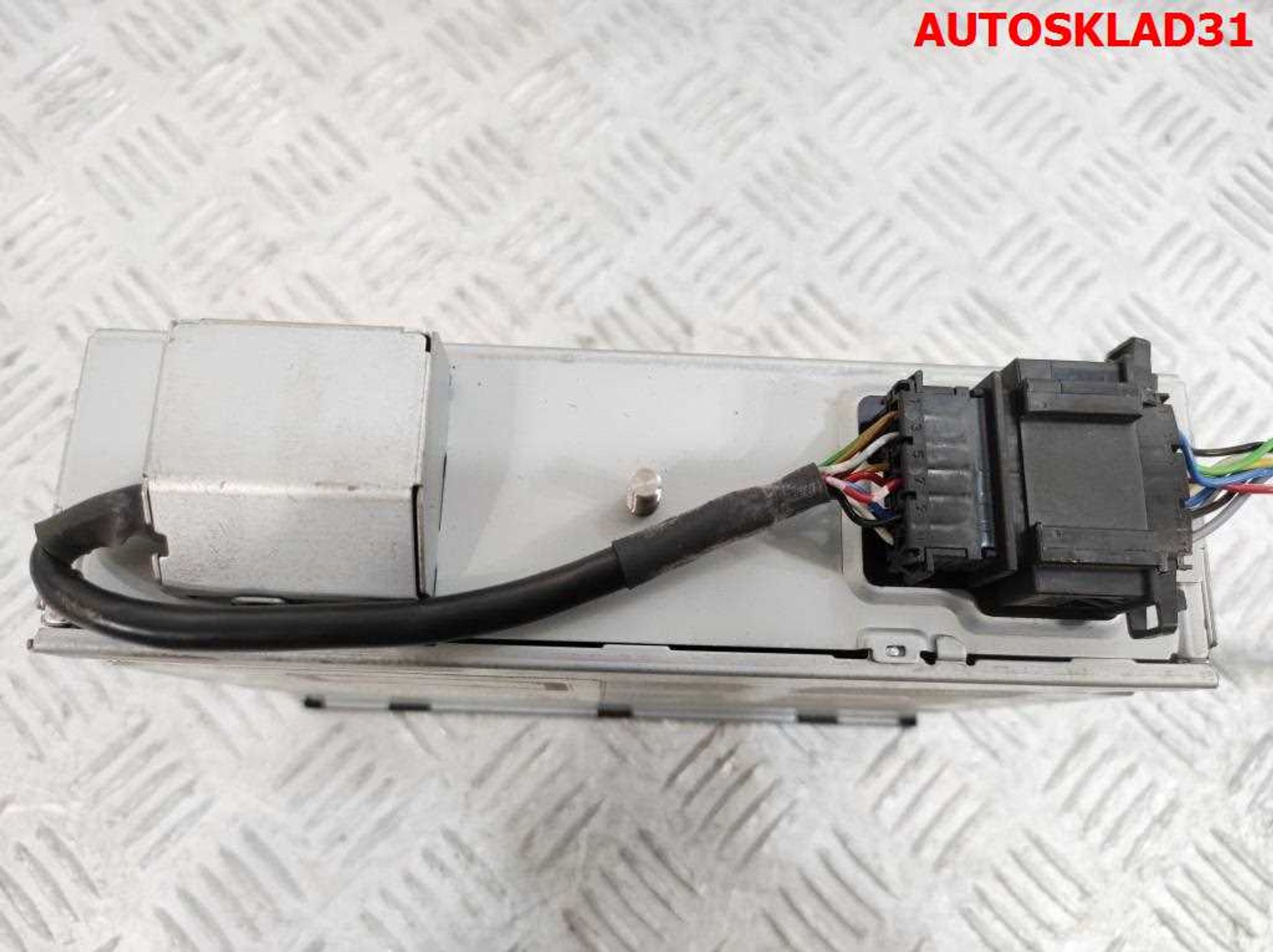 CD-Чейнджер Volkswagen Passat B6 3C0035110, 1500 рублей, Дубовое