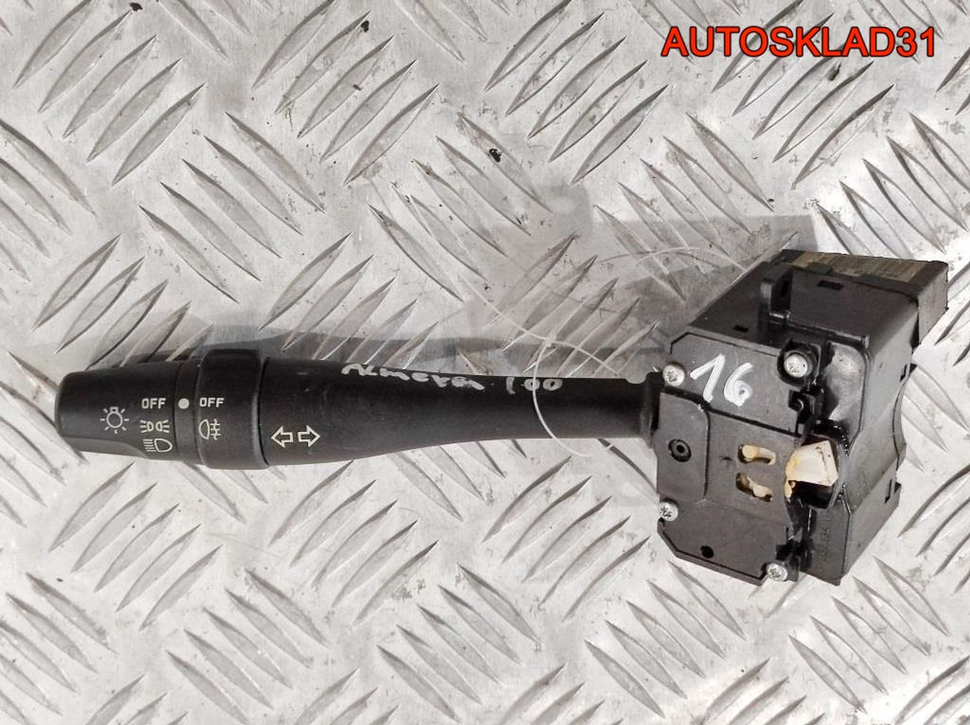 Переключатель поворотов Nissan Almera N16 255402F000, 1000 рублей, Дубовое