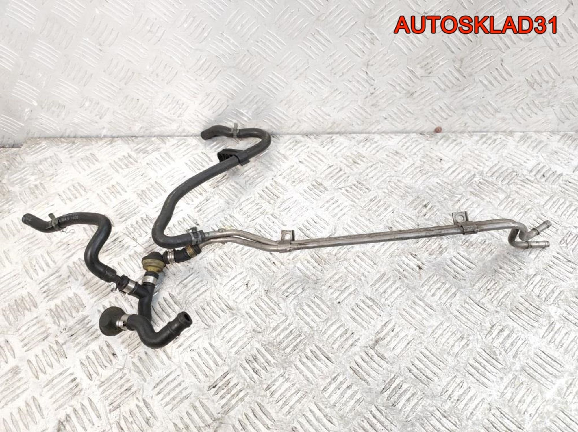 Трубка топливная Audi A3 8L 1,8 Бензин 06A133779K, 1500 рублей, Дубовое