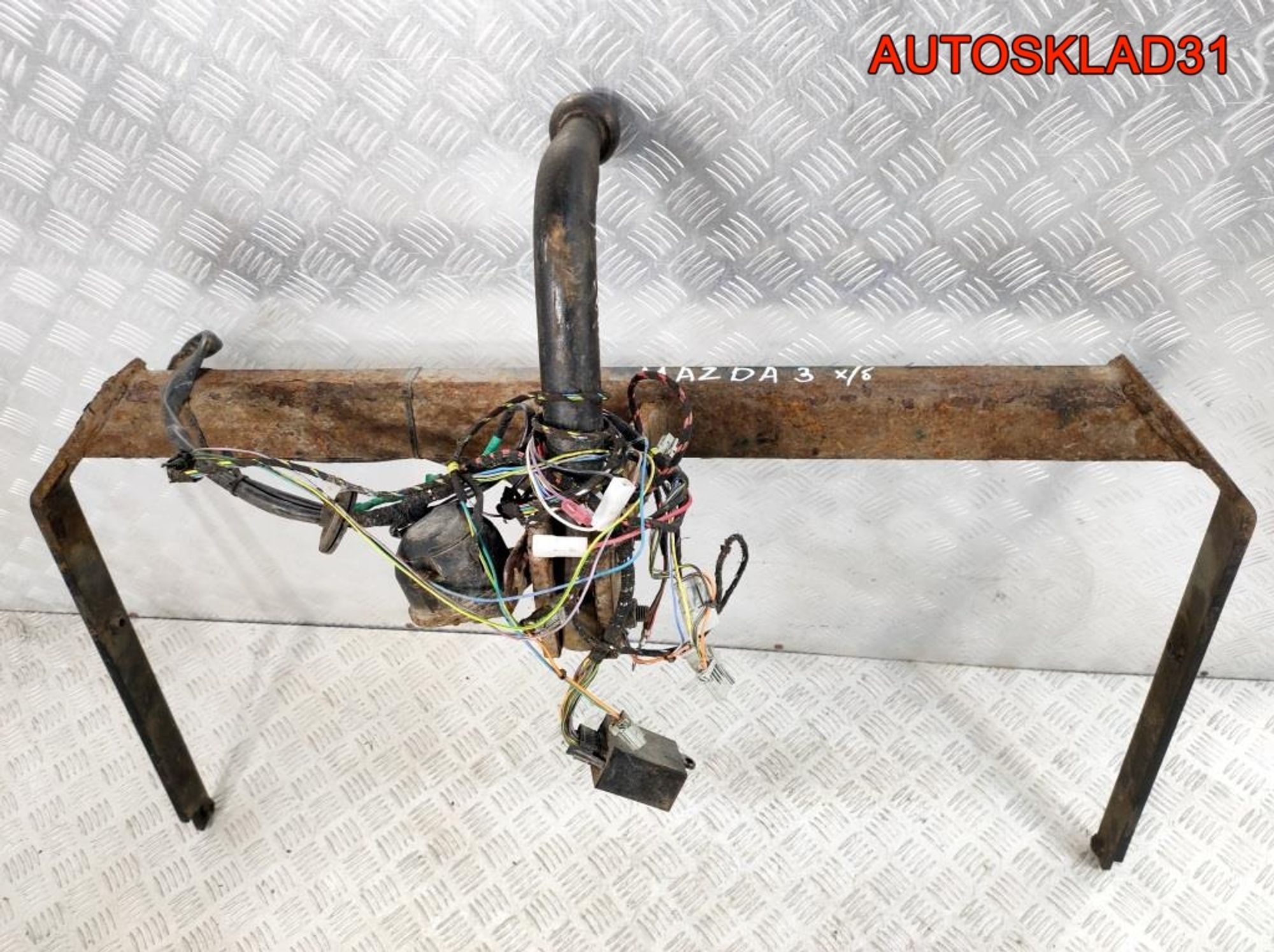 Фаркоп Mazda 3 BK Хетчбэк, 10000 рублей, Дубовое