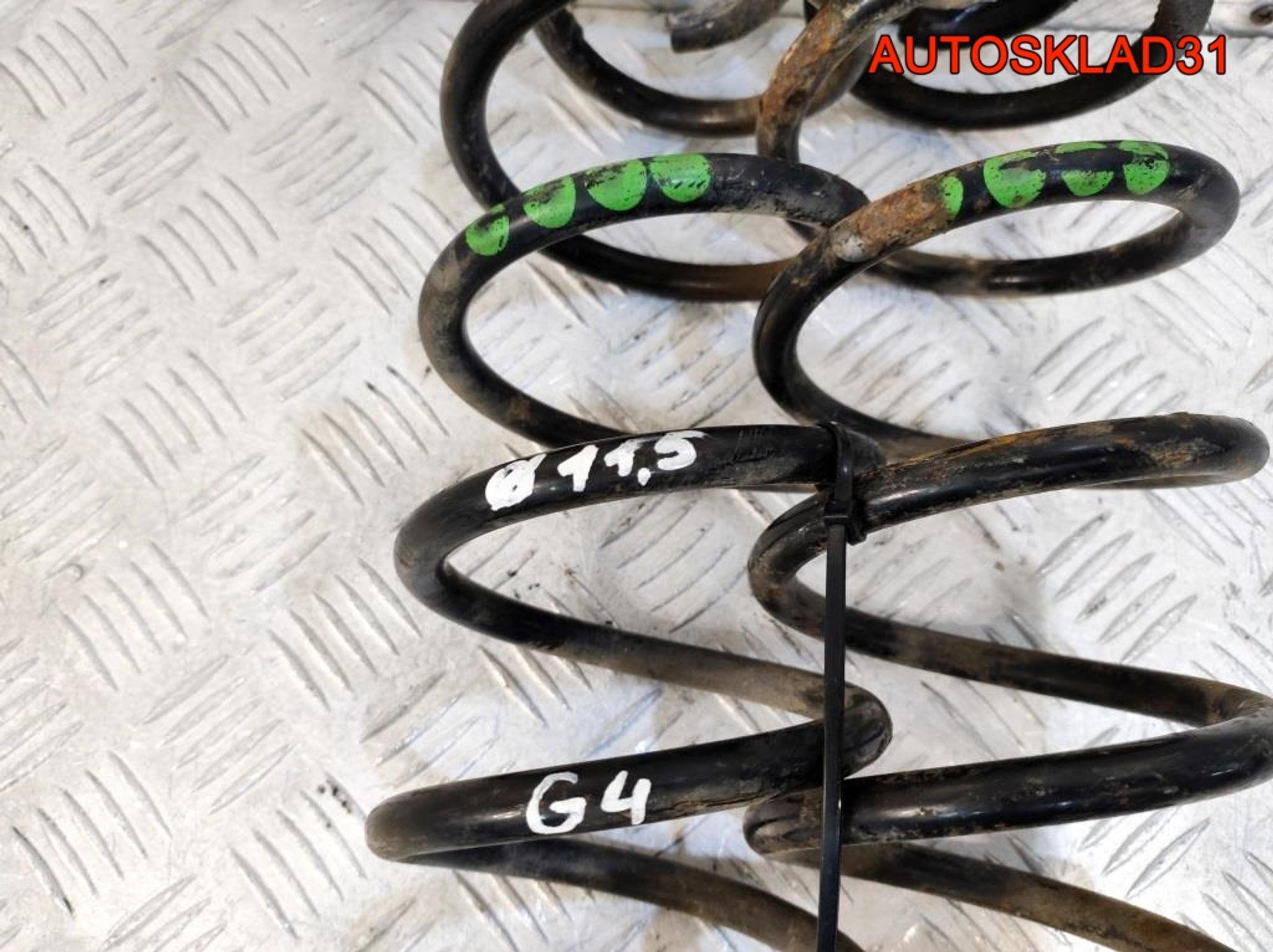 Пружина задняя Volkswagen Golf 4 Комплект, 1800 рублей, Дубовое