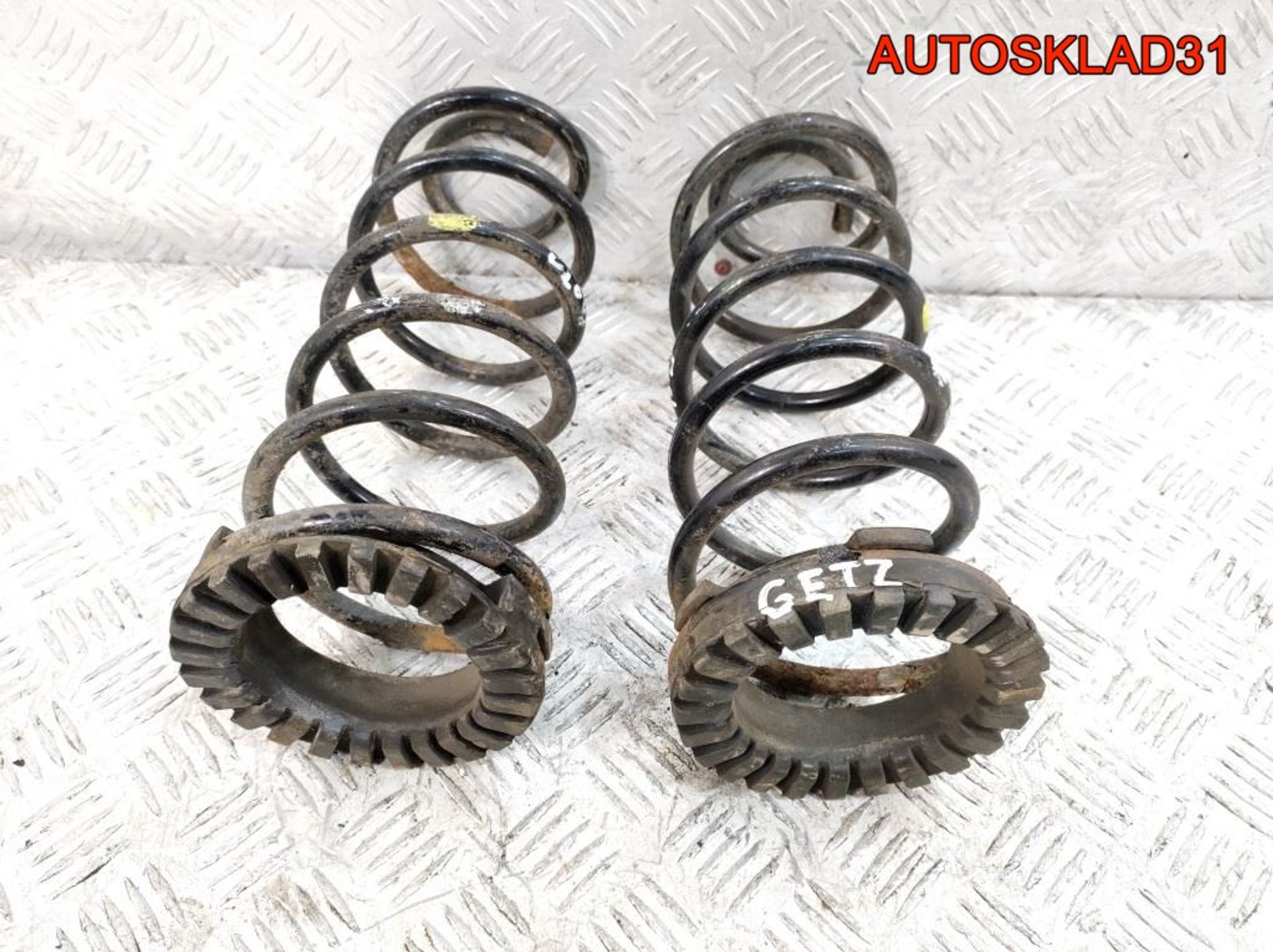 Пружина подвески задняя Комплект Hyundai Getz 553301C201, 2000 рублей, Дубовое