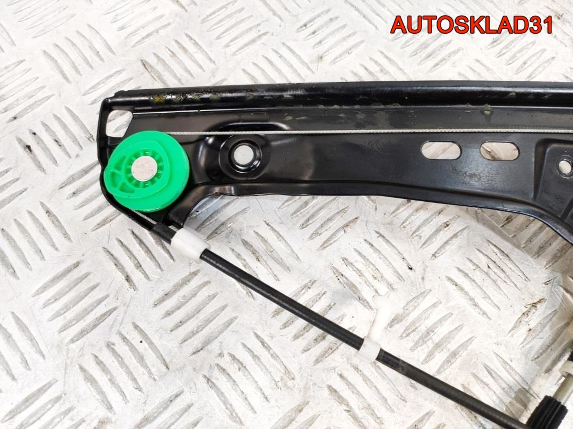 Стеклоподъемник передний правый BMW 3 серия E90 51337140588, 2100 рублей, Дубовое