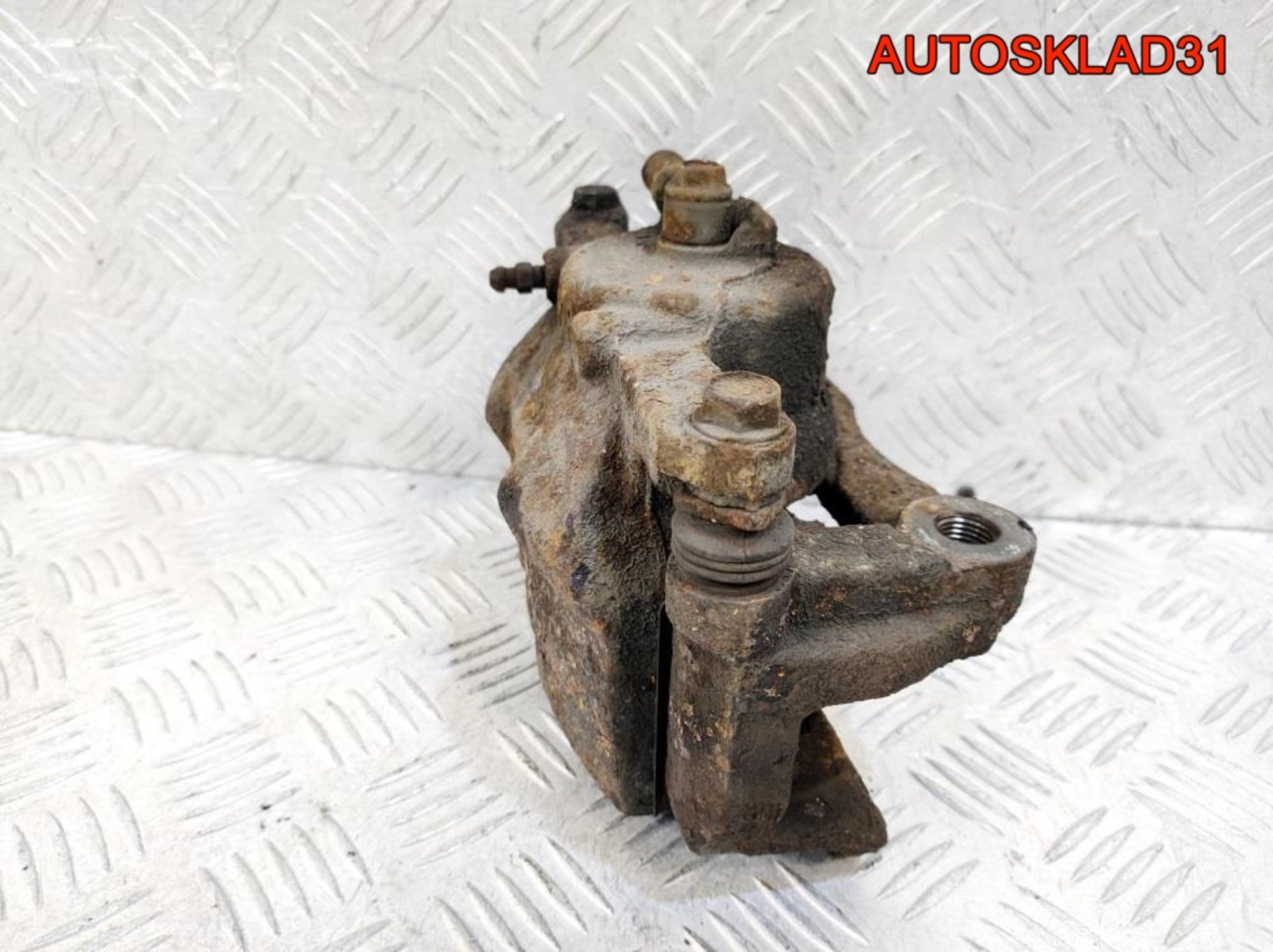 Суппорт тормозной передний правый Nissan Qashqai, 3200 рублей, Дубовое