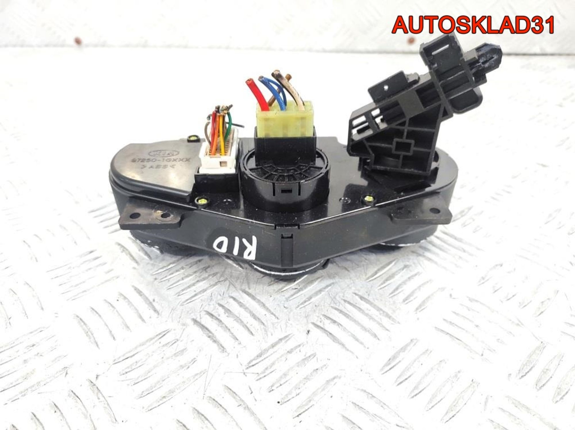 Блок управления отопителем Kia Rio 972501G000, 1300 рублей, Дубовое