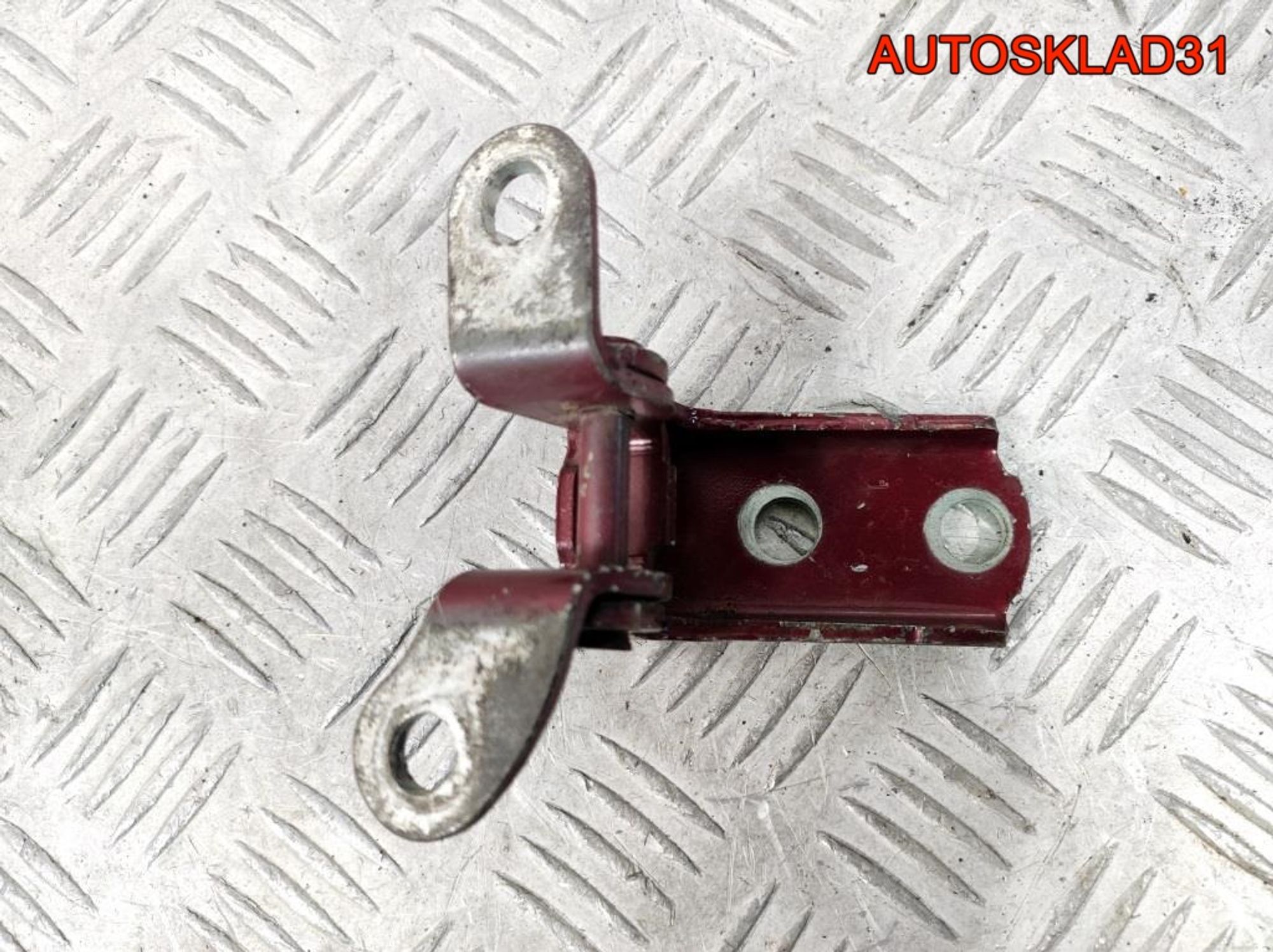 Петля двери задней правой нижняя Toyota Avensis 2, 500 рублей, Дубовое