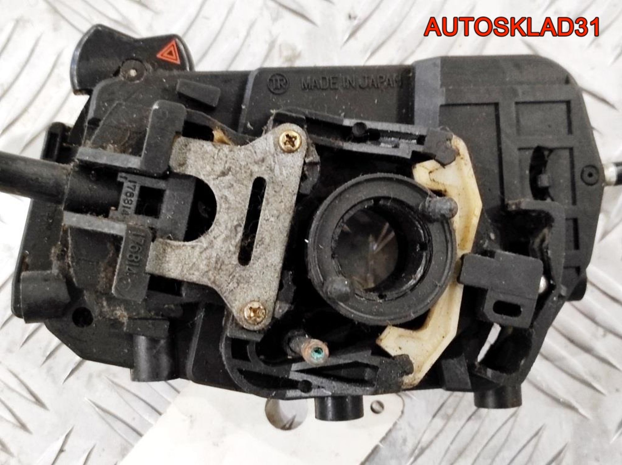 Переключатель подрулевой Mazda 323 BF, 1500 рублей, Дубовое