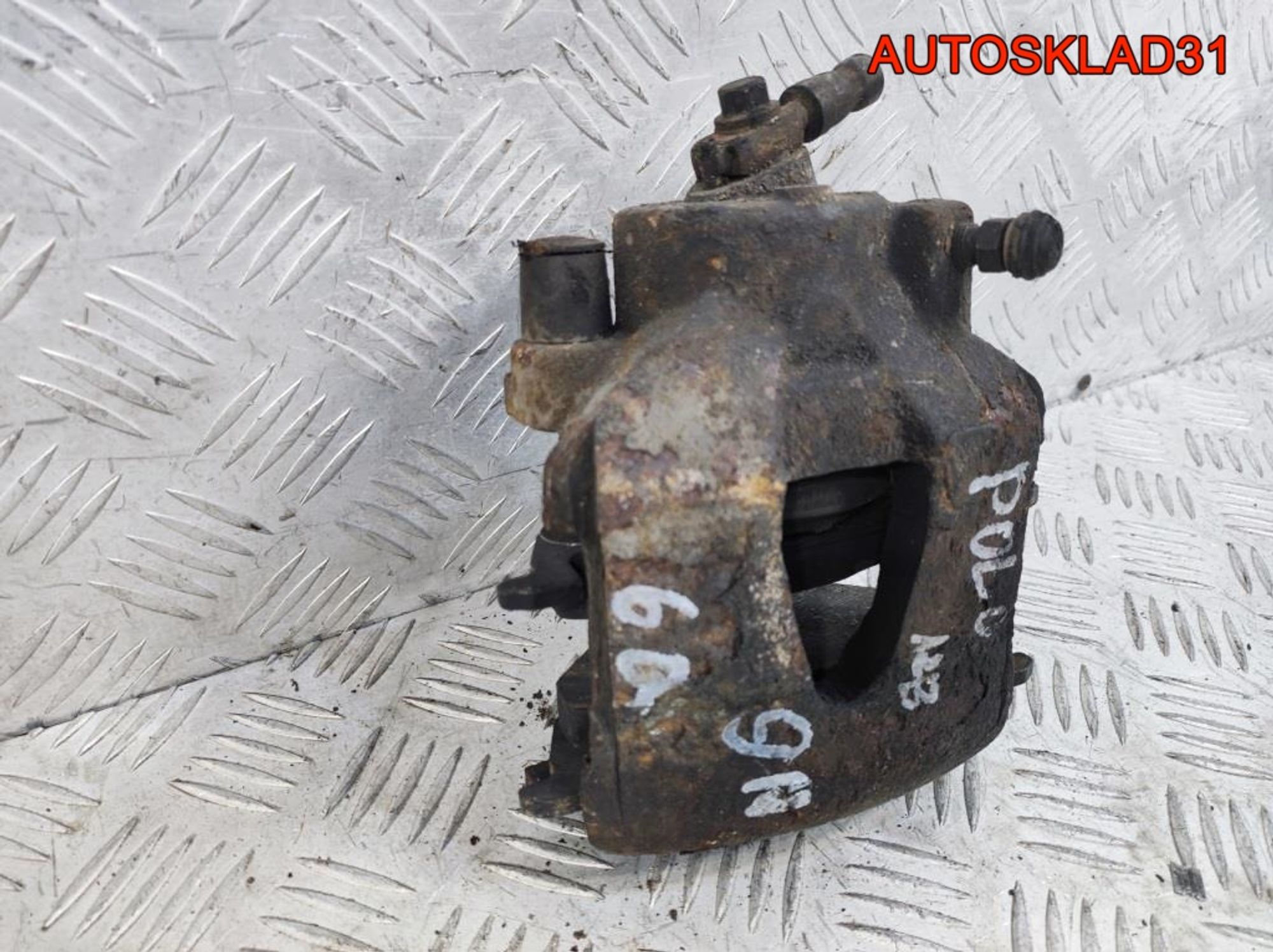 Суппорт тормозной передний левый VW Polo 9N, 1300 рублей, Дубовое