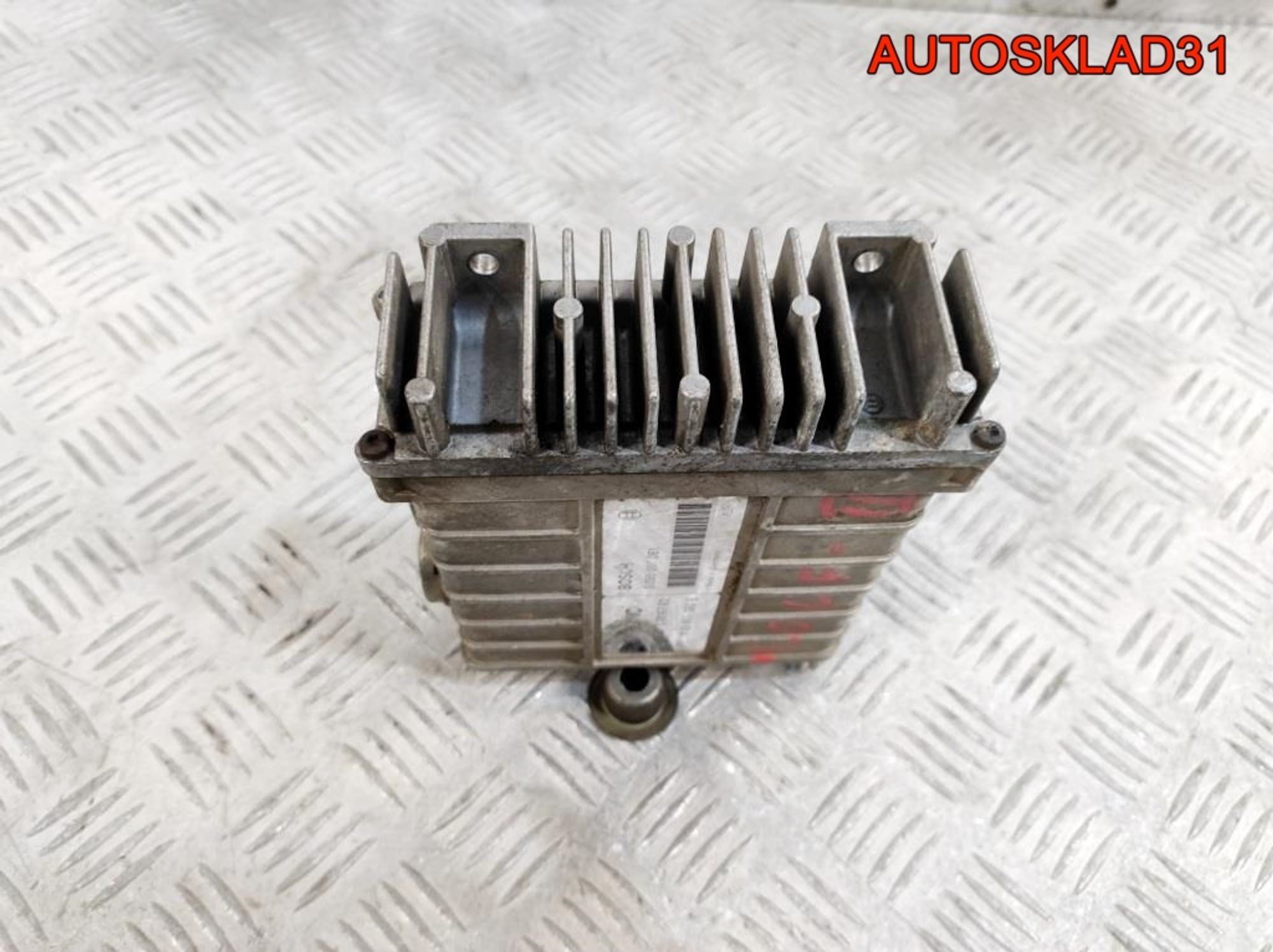 Блок эбу Audi 80/90 B3 893907383B, 1800 рублей, Дубовое