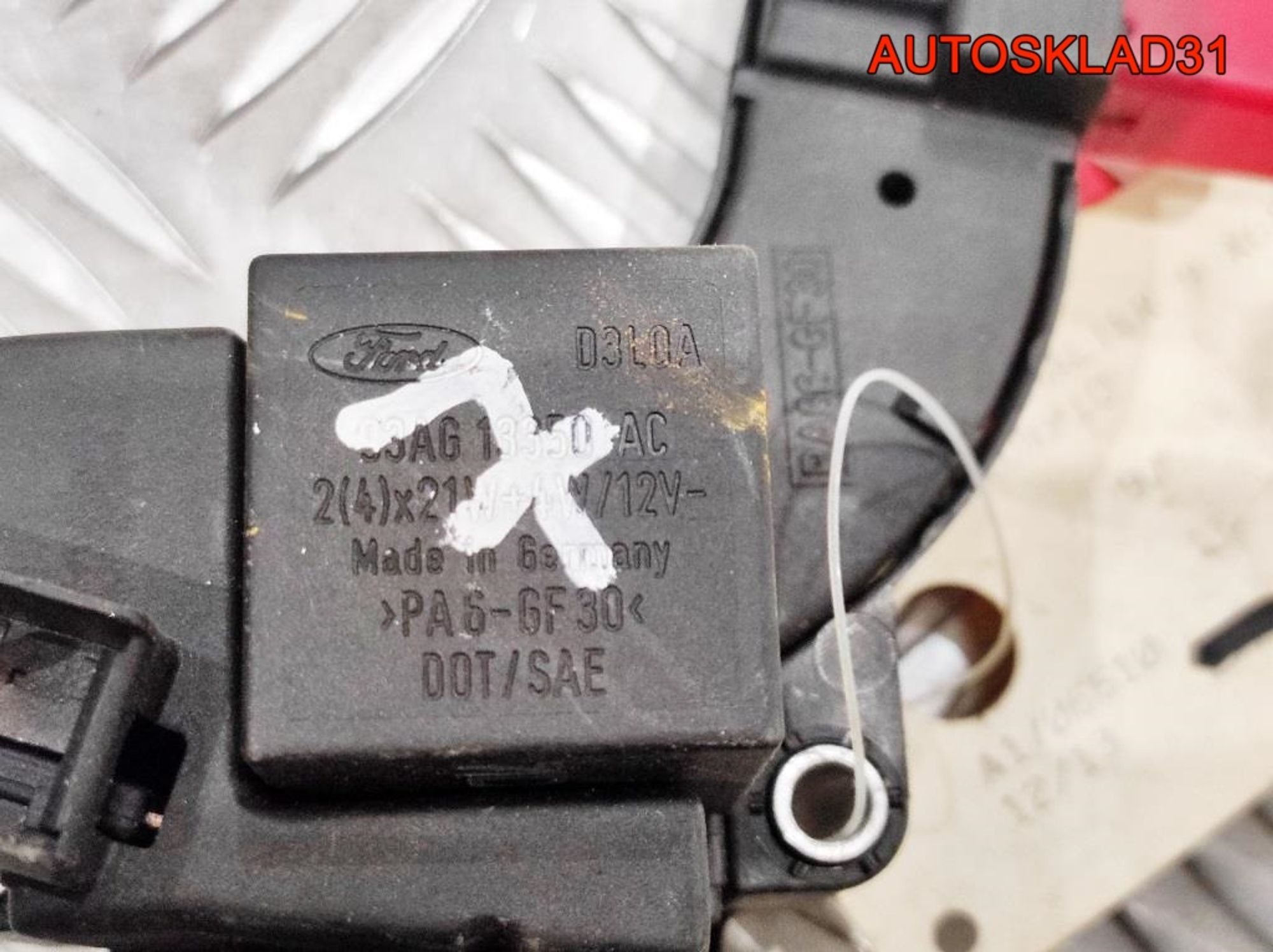 Переключатель поворотов Ford Scorpio 2 95GG13B302AB, 700 рублей, Дубовое