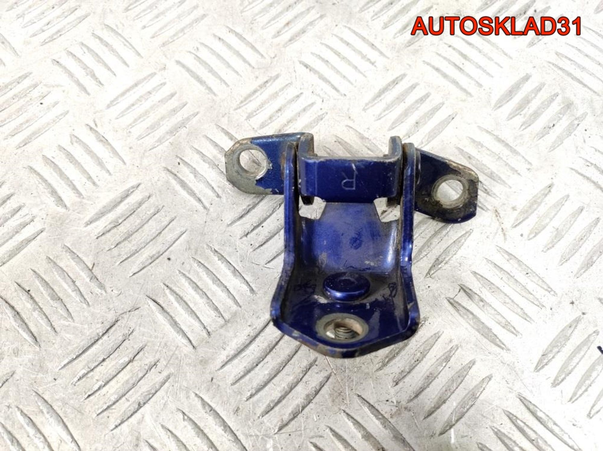 Петля двери задняя правая верхняя Mazda 3 BK, 500 рублей, Дубовое