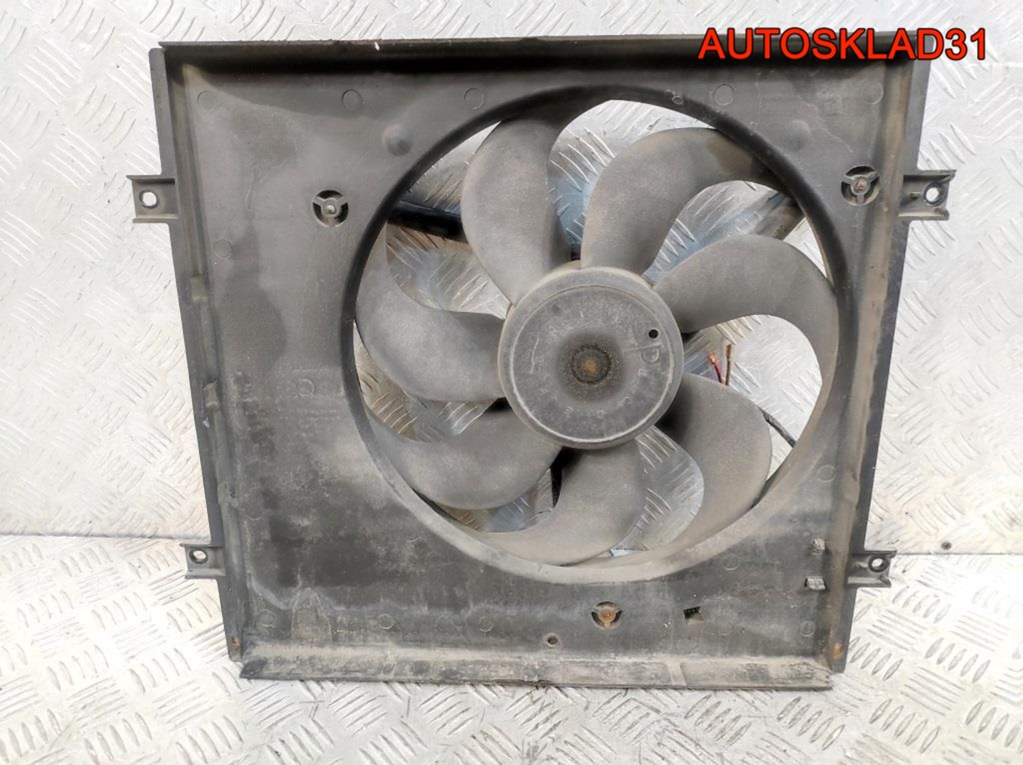 Вентилятор радиатора VW Golf 4 1J0121207, 3200 рублей, Дубовое