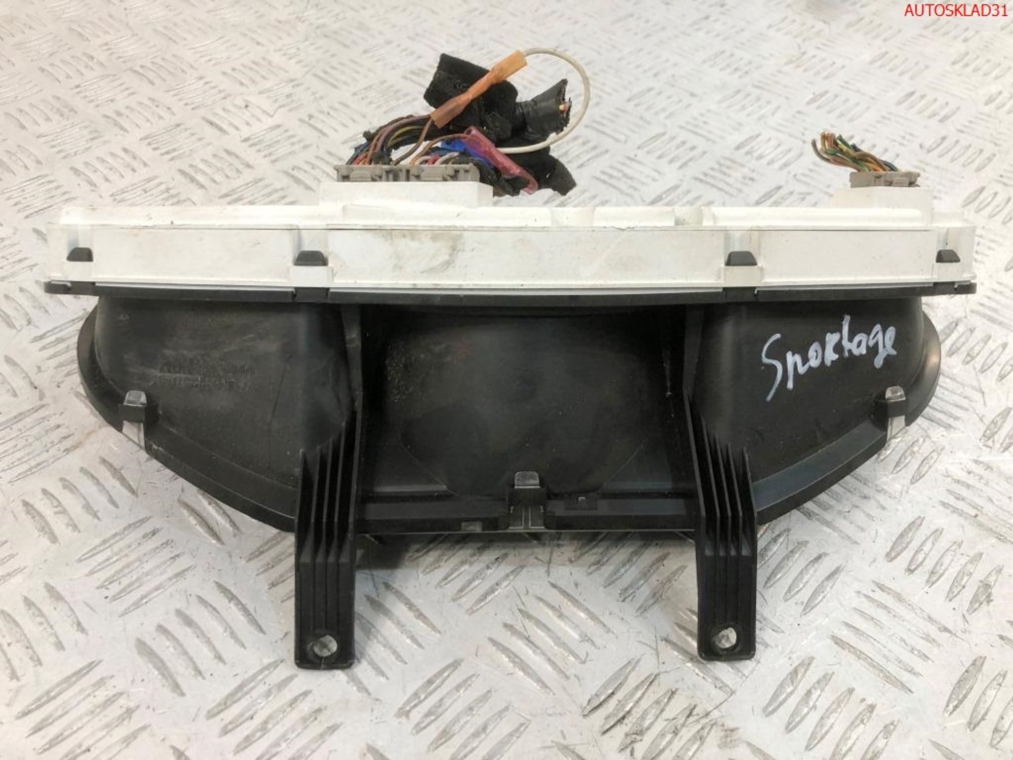 Панель приборов Kia Sportage 2 2,0 Бензин 940031F291, 15000 рублей, Дубовое