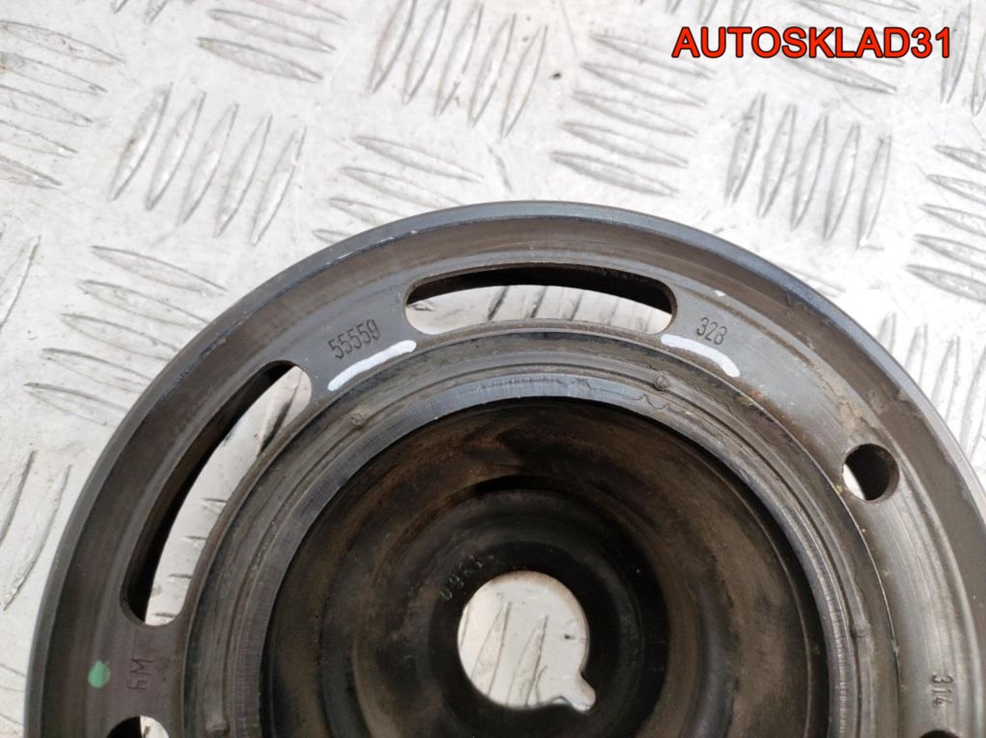 Шкив коленвала Opel Astra H 1.6 Z16XEP 55559328, 1200 рублей, Дубовое