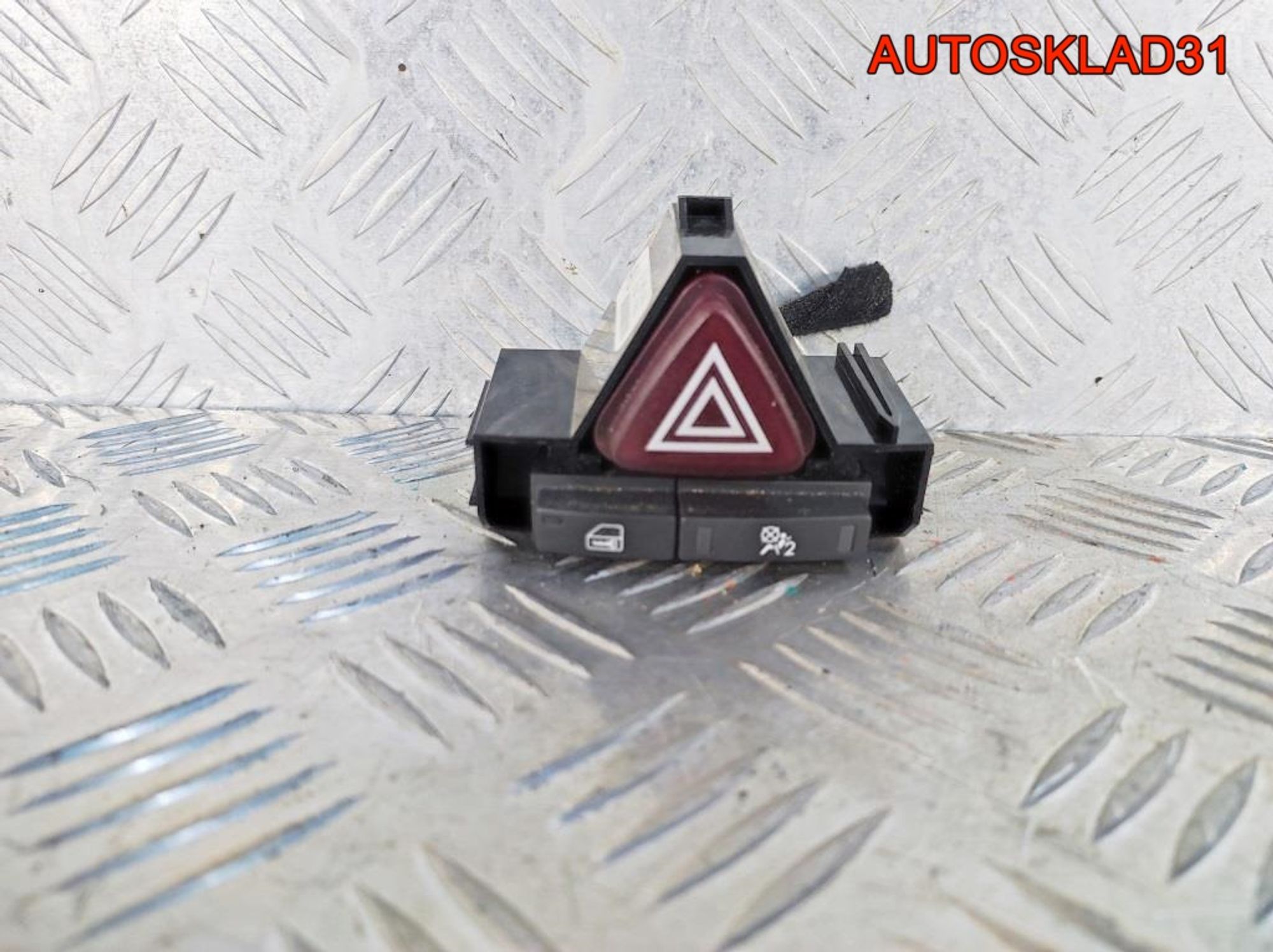 Кнопка аварийной сигнализации Opel Corsa D, 900 рублей, Дубовое