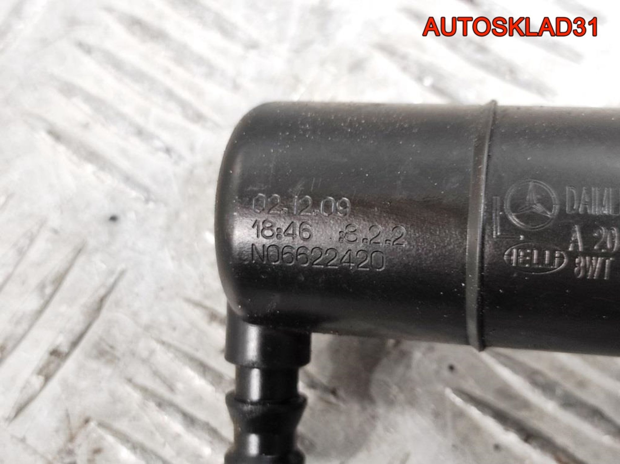 Форсунка омывателя фары левая Mercedes GLK A2048601347, 2700 рублей, Дубовое