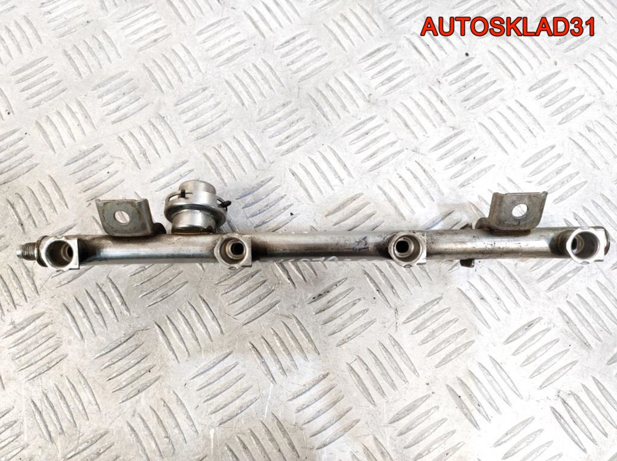 Рейка топливная Mercedes Benz W203 A1110703095, 900 рублей, Дубовое