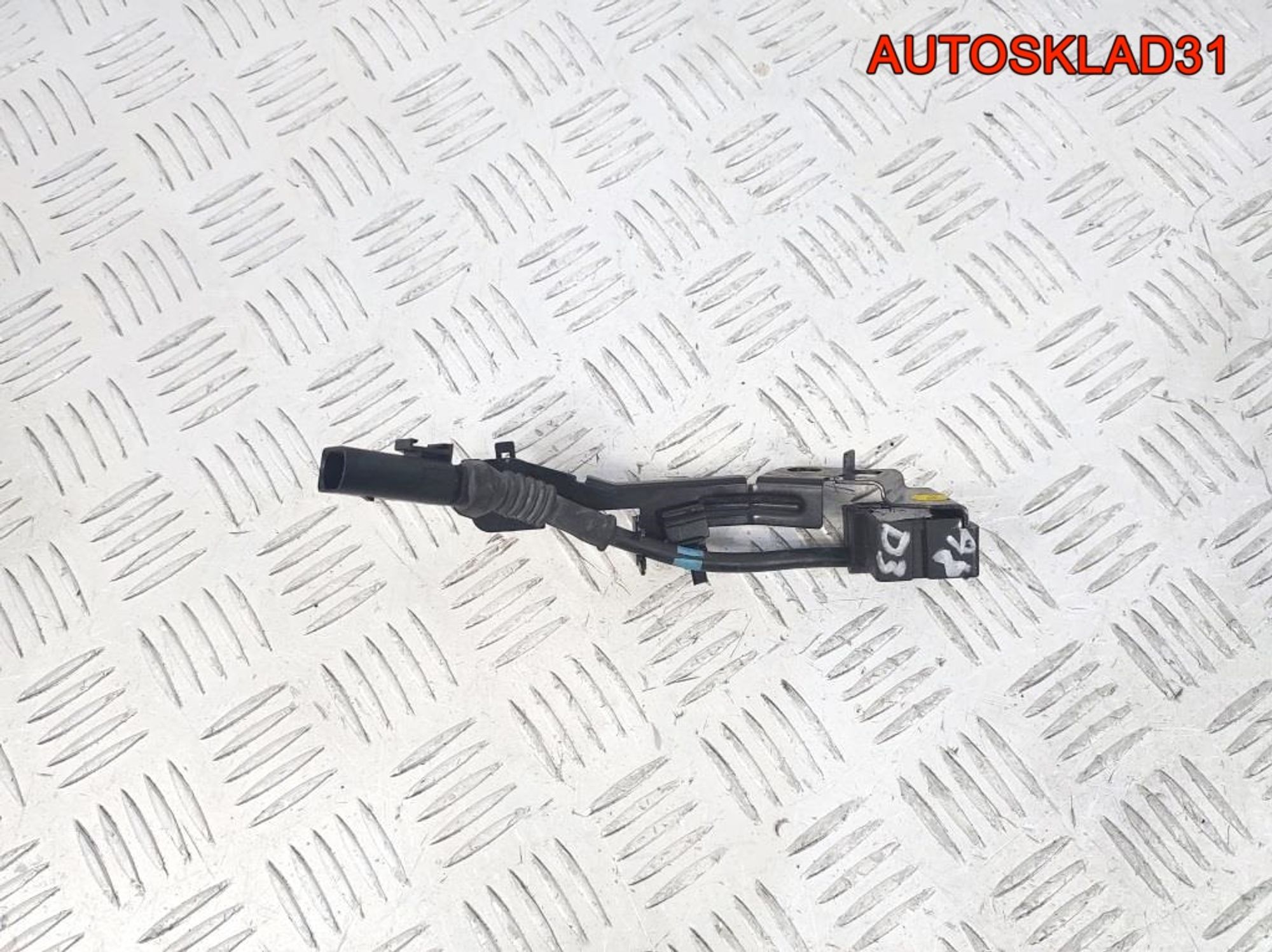 Датчик ускорения пневмоподвески Audi A8 4E0907651G, 900 рублей, Дубовое