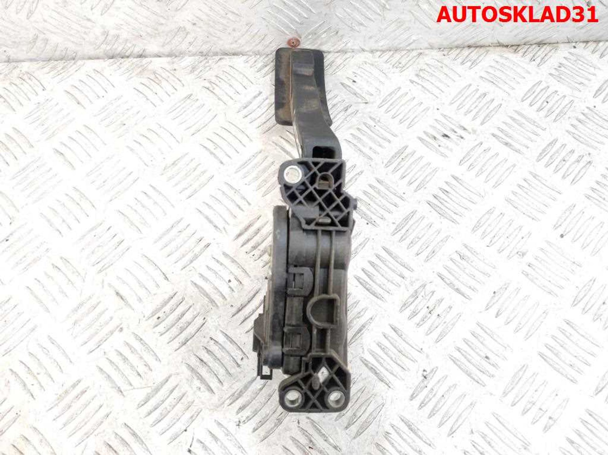 Педаль газа Renault Sandero 1 8200386506, 1500 рублей, Дубовое
