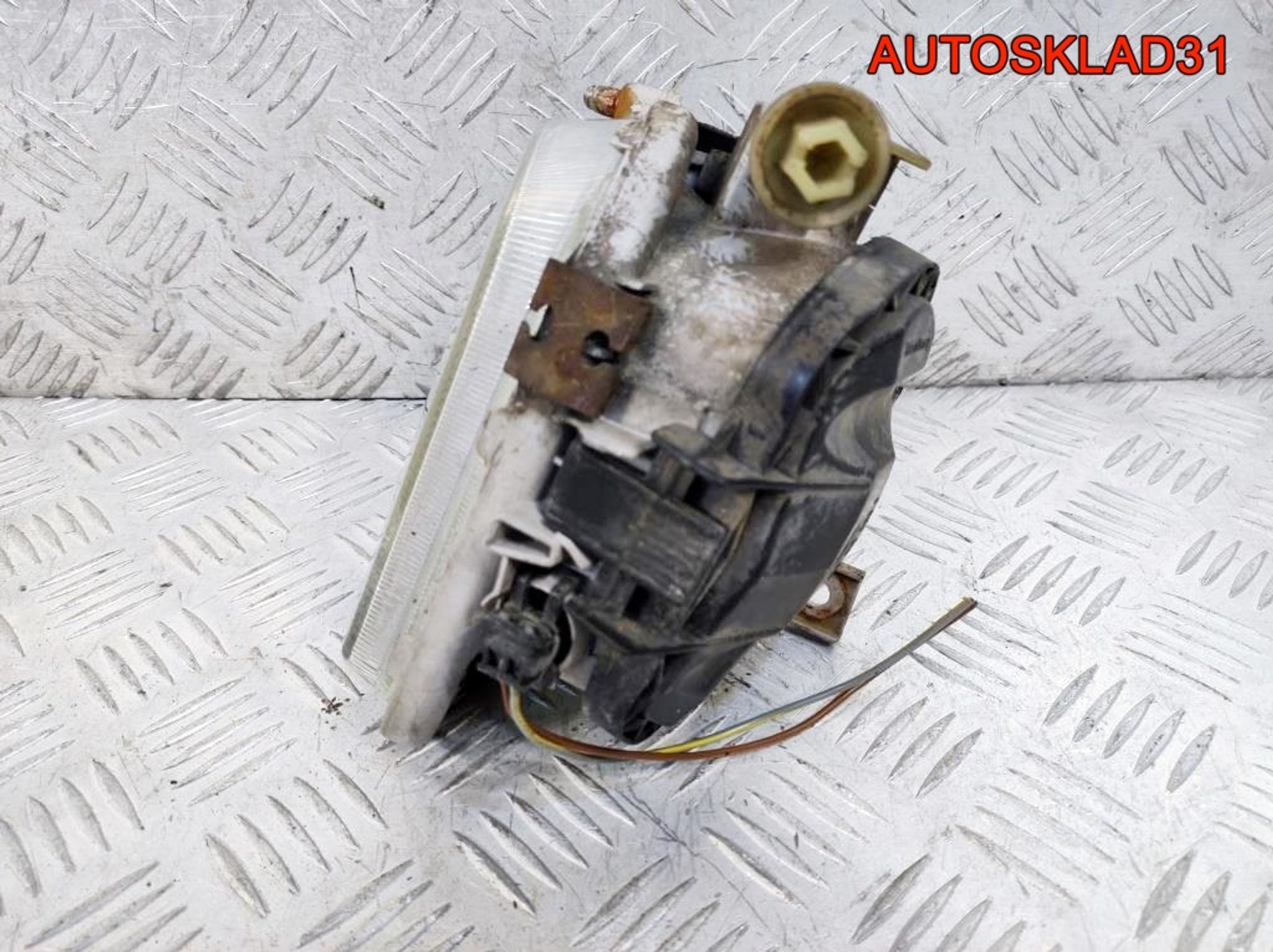 Фара противотуманная левая Mercedes W210 Дорест, 1400 рублей, Дубовое